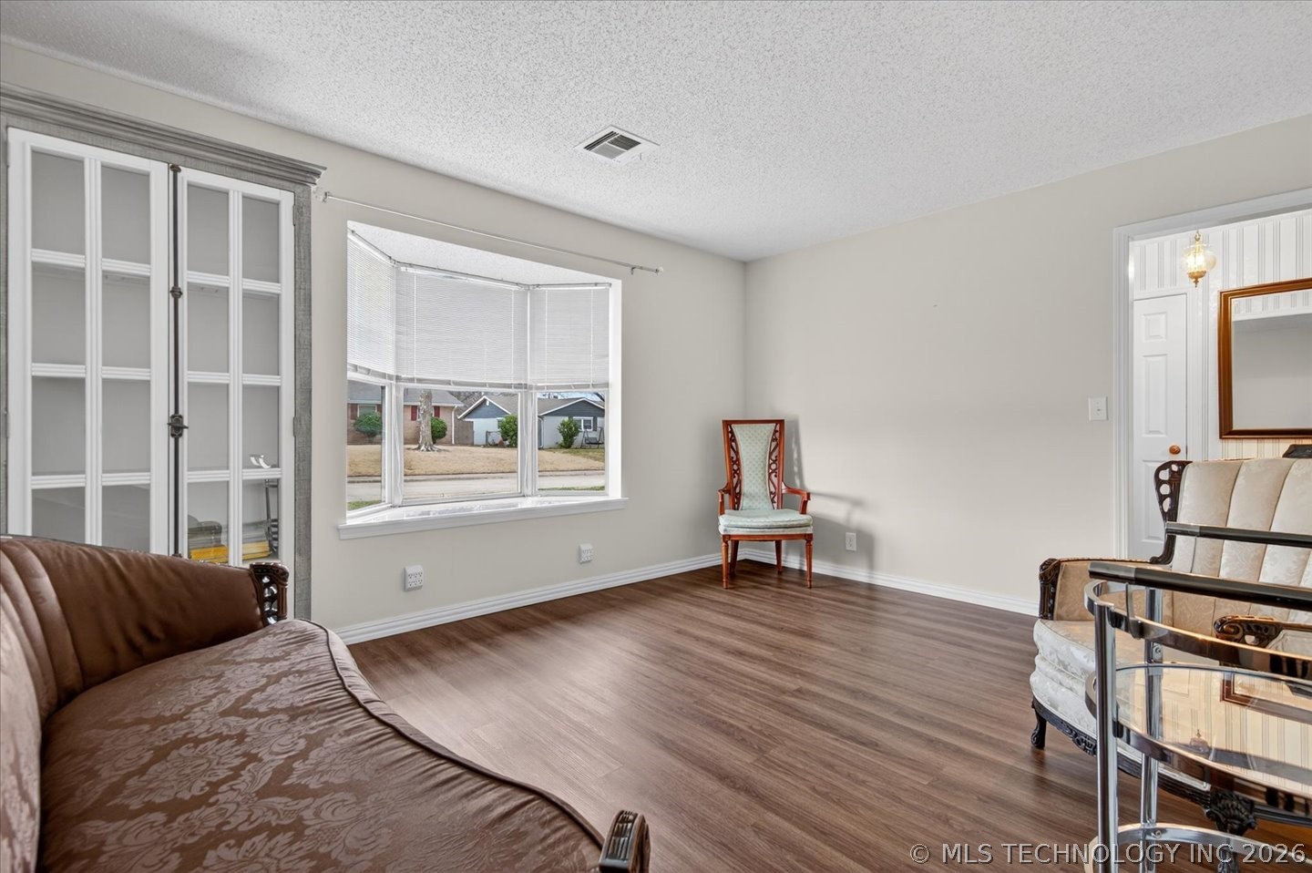 872 Concord Drive Property Photo 7