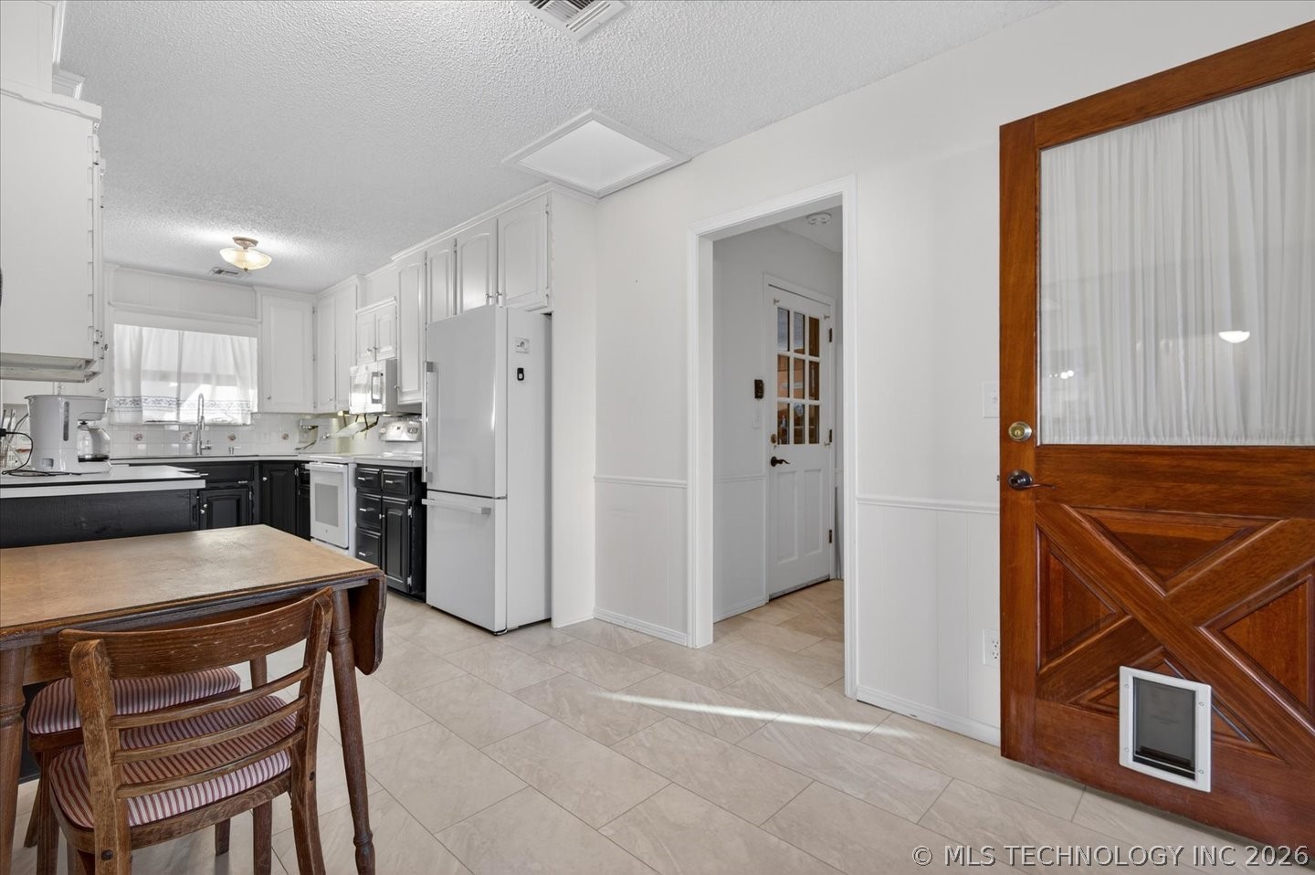 872 Concord Drive Property Photo 15