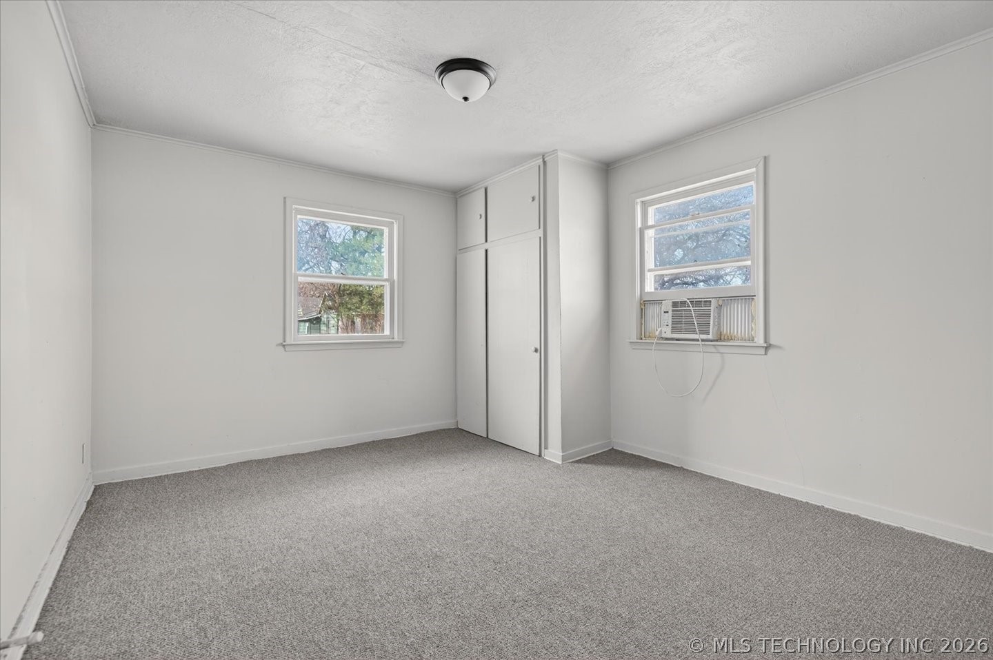 116 Nw Cass Property Photo 15