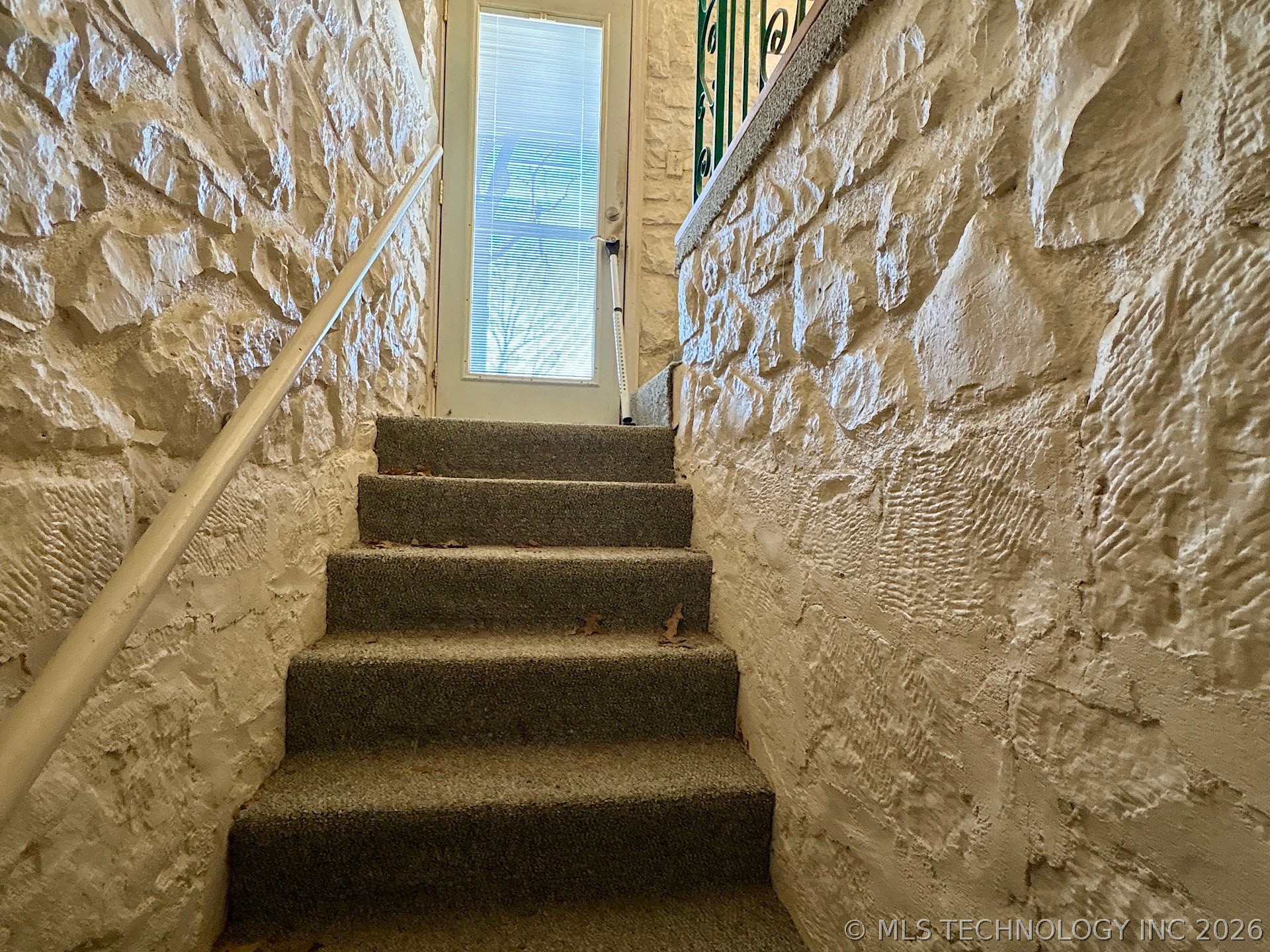 1007 S Wilson Avenue Property Photo 78