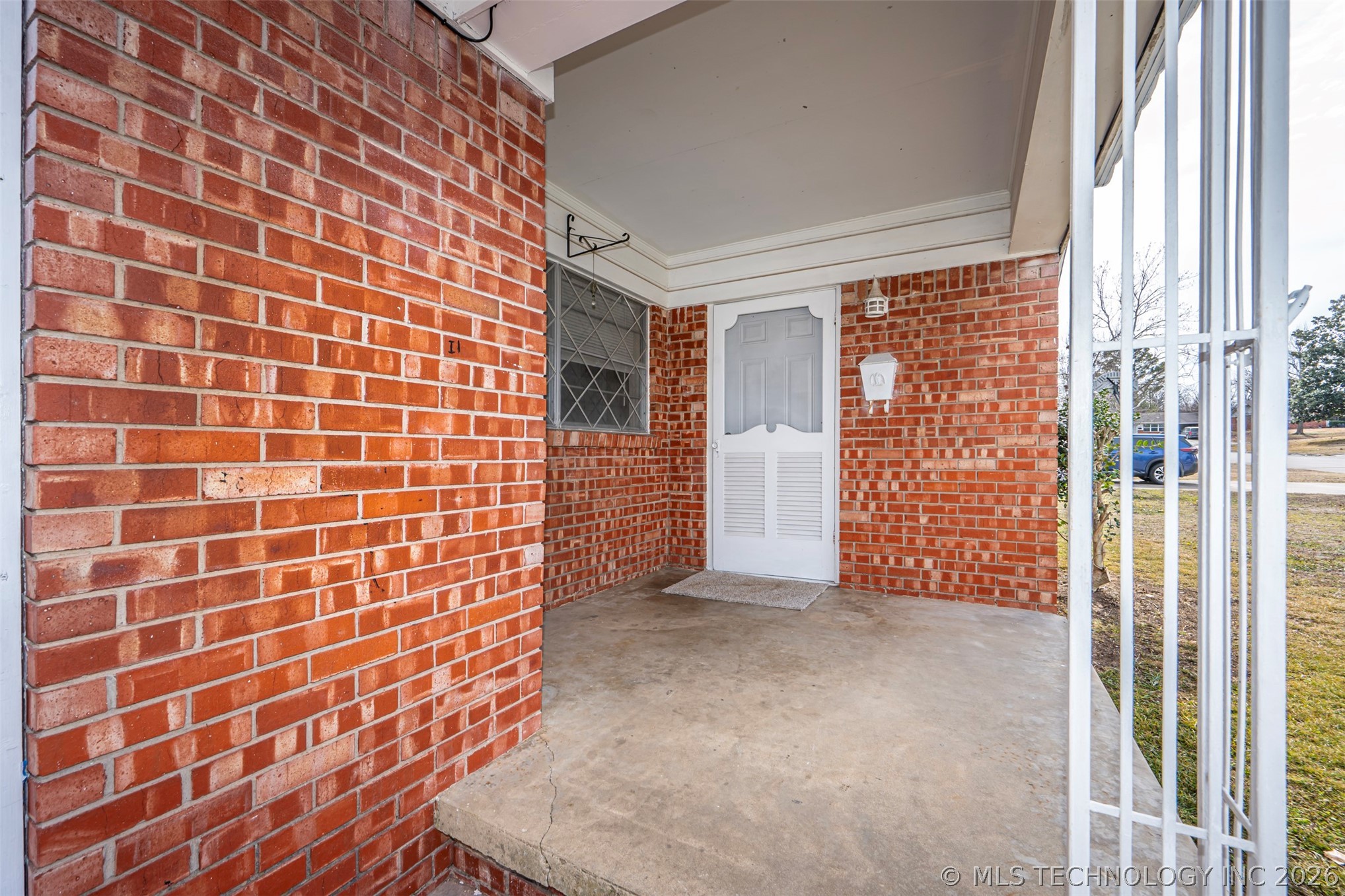 914 N Linda Property Photo 4