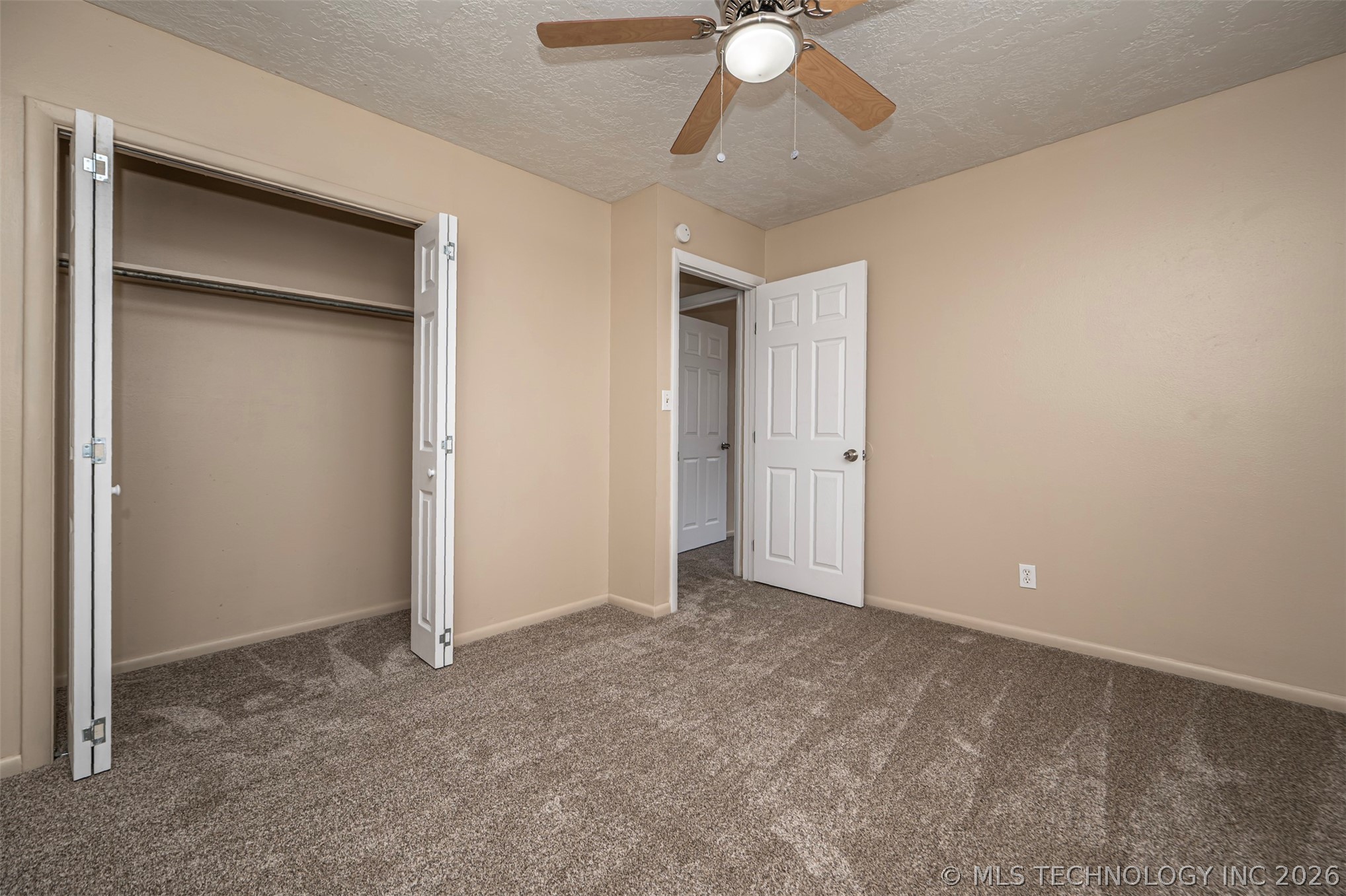 914 N Linda Property Photo 10