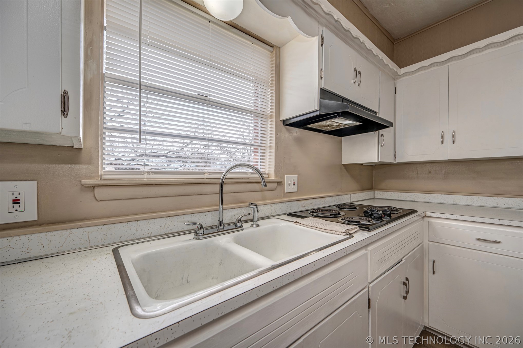 914 N Linda Property Photo 20