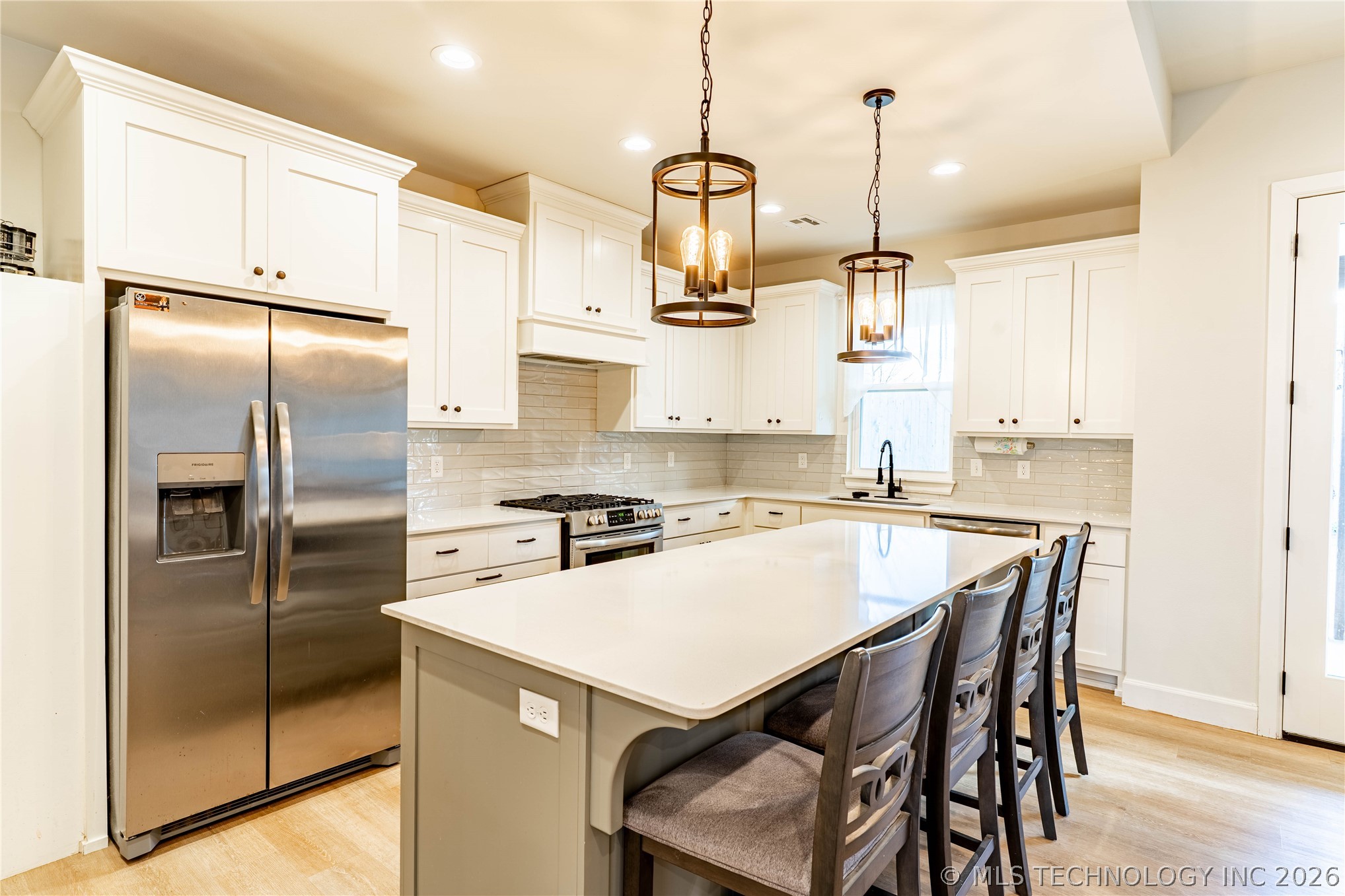 1506 University Circle Property Photo 5