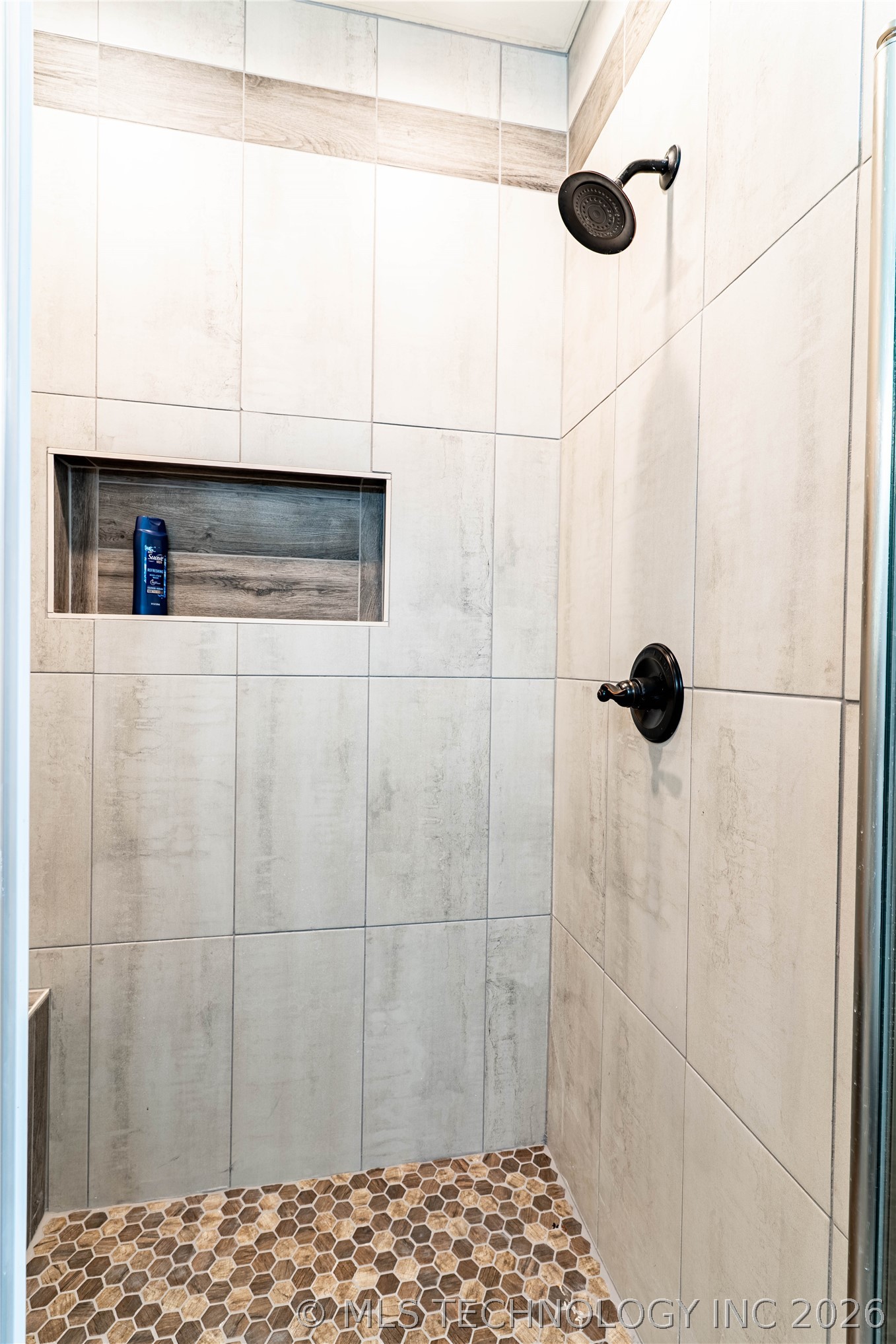 1506 University Circle Property Photo 15