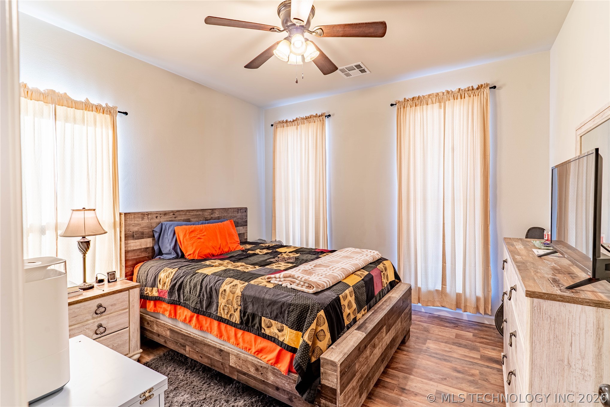 1506 University Circle Property Photo 20