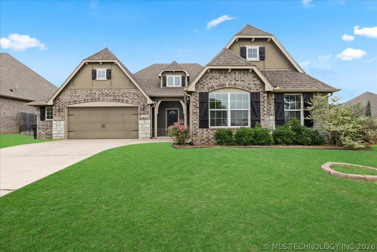 14751 S Urbana Avenue Property Photo 2