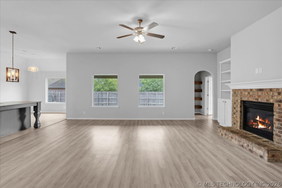 14751 S Urbana Avenue Property Photo 13