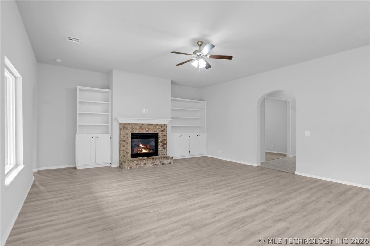 14751 S Urbana Avenue Property Photo 18