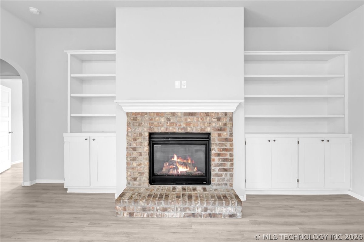 14751 S Urbana Avenue Property Photo 20