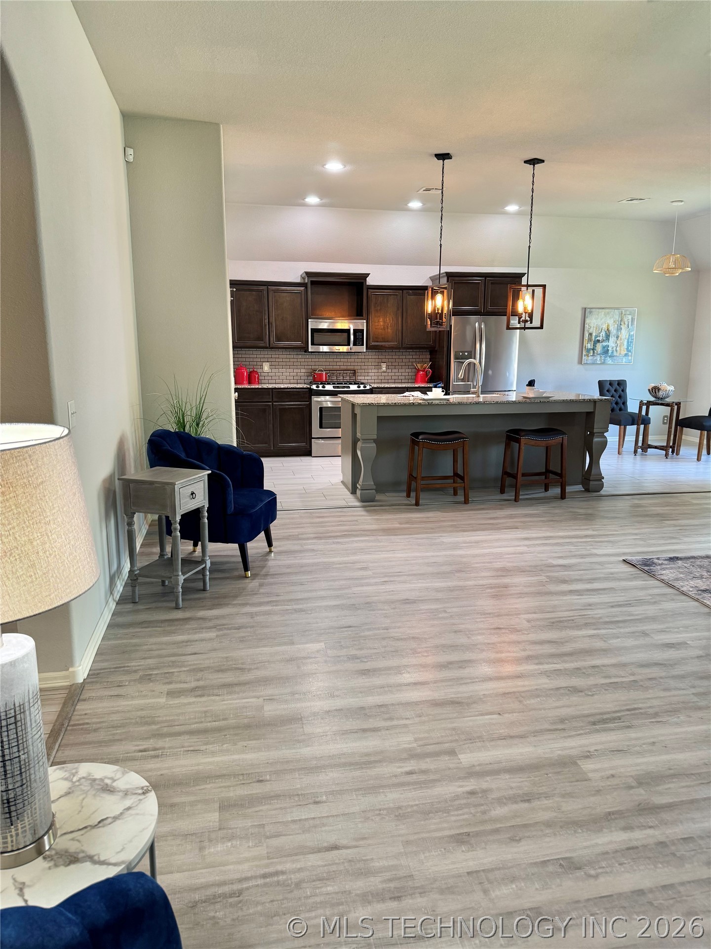 14751 S Urbana Avenue Property Photo 24