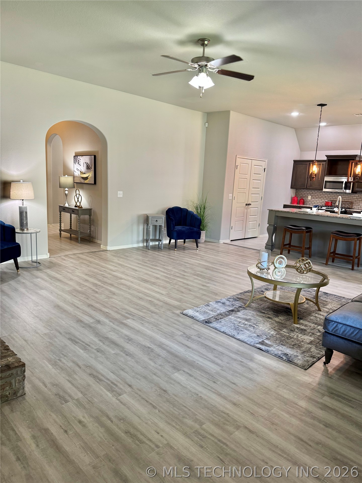 14751 S Urbana Avenue Property Photo 26