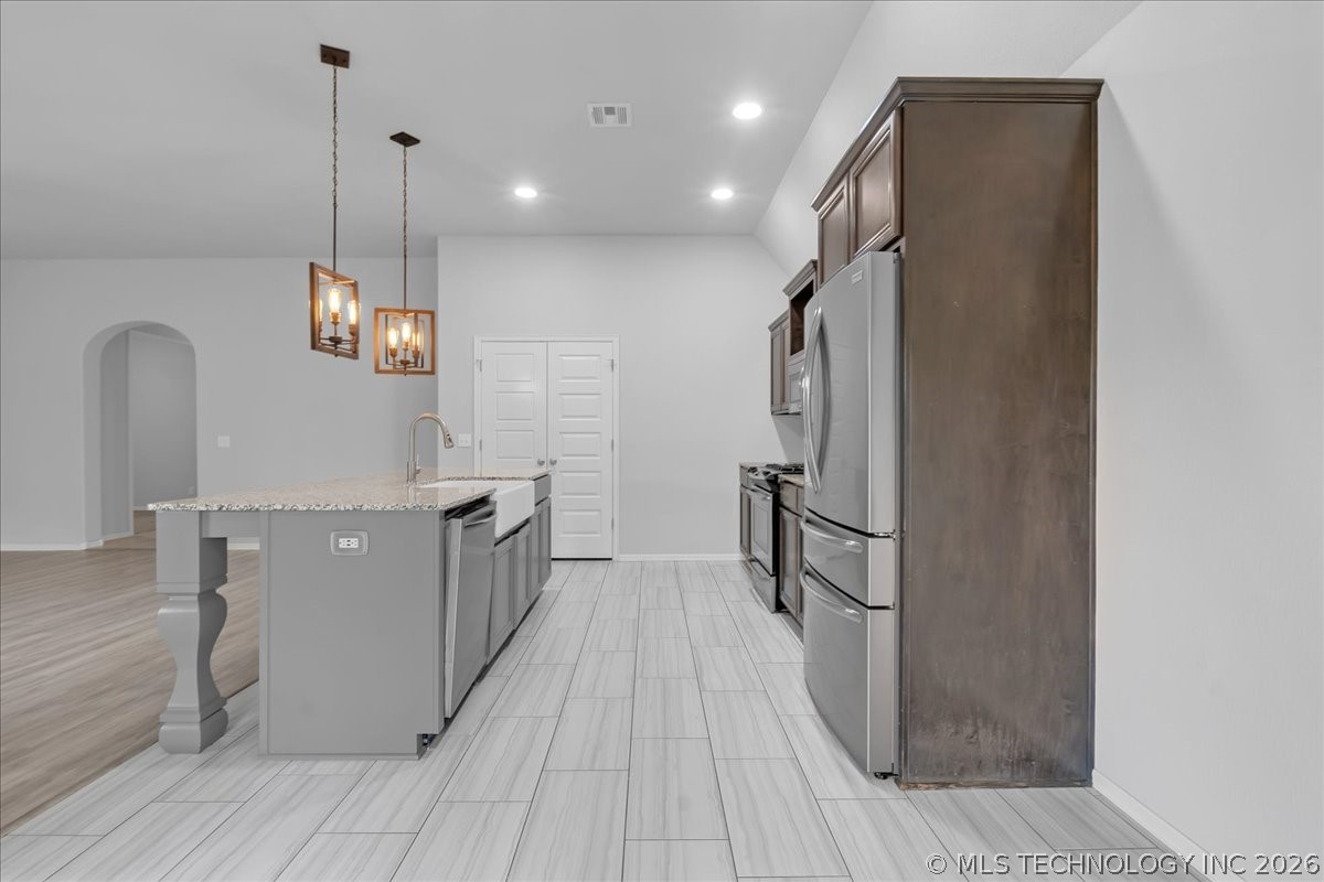 14751 S Urbana Avenue Property Photo 29