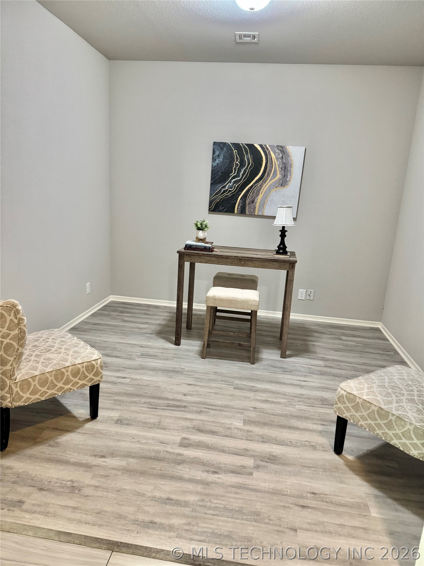 14751 S Urbana Avenue Property Photo 75