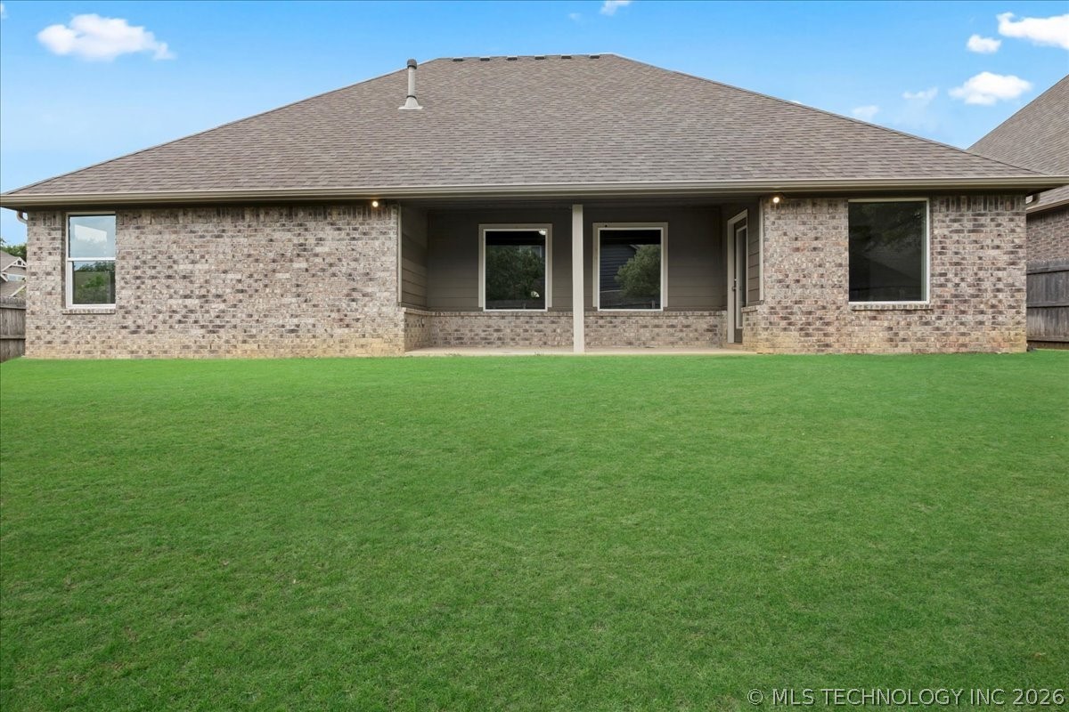 14751 S Urbana Avenue Property Photo 78