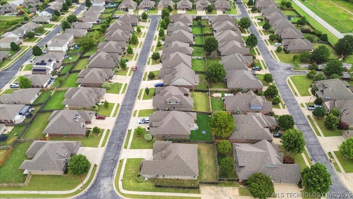 14751 S Urbana Avenue Property Photo 81