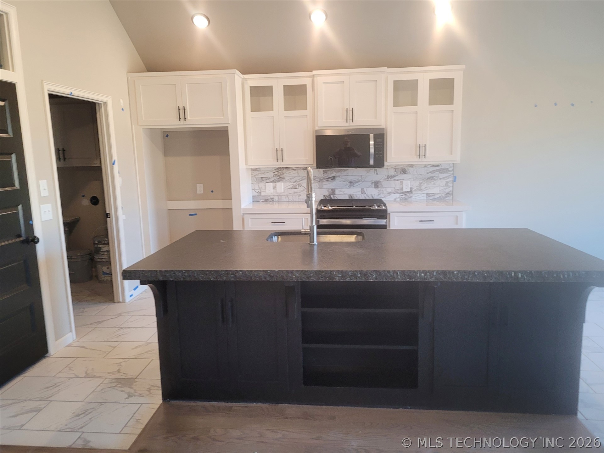 10413 E 132nd Street S Property Photo 5