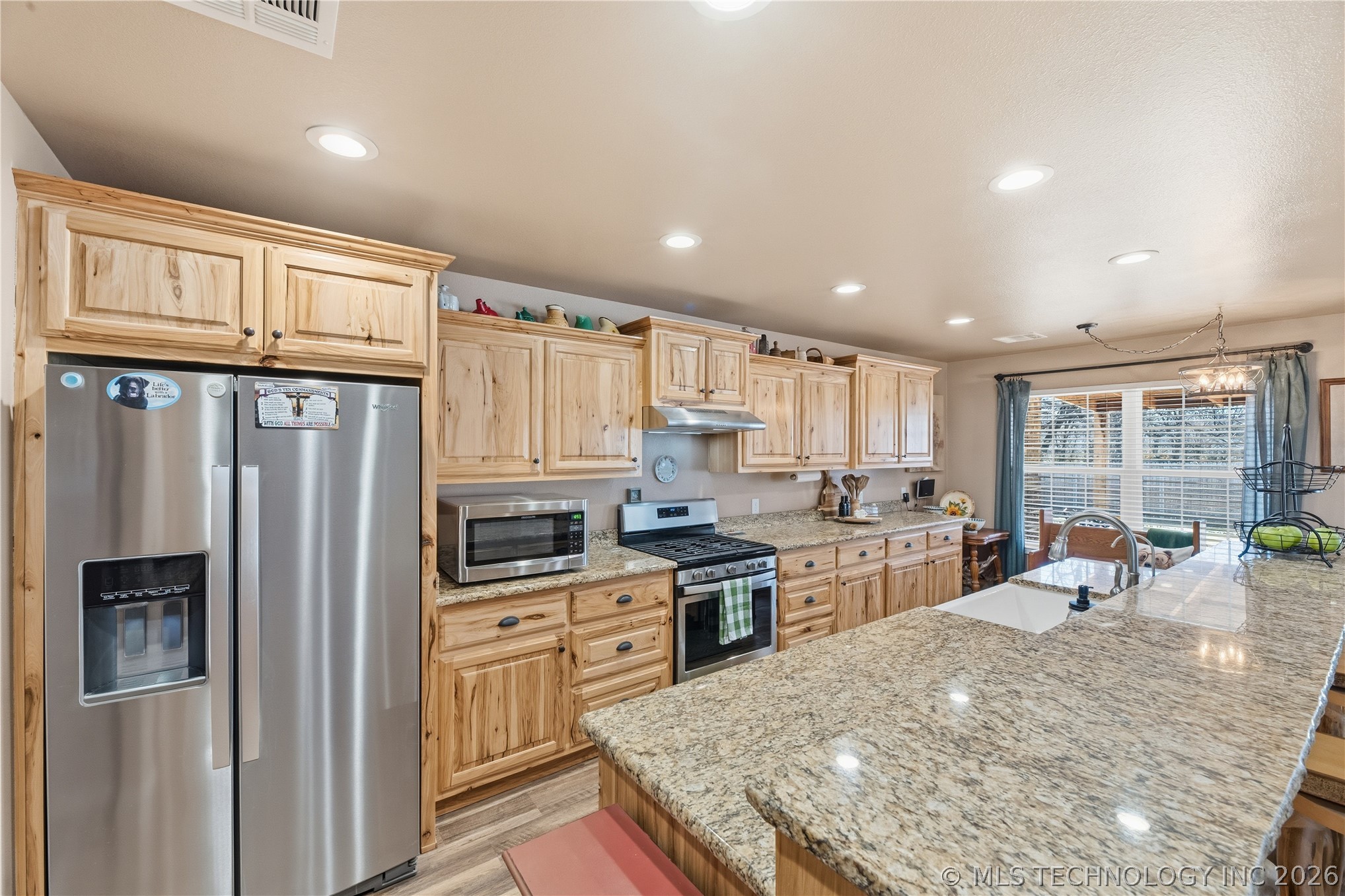 440 W 7th Street Property Photo 10