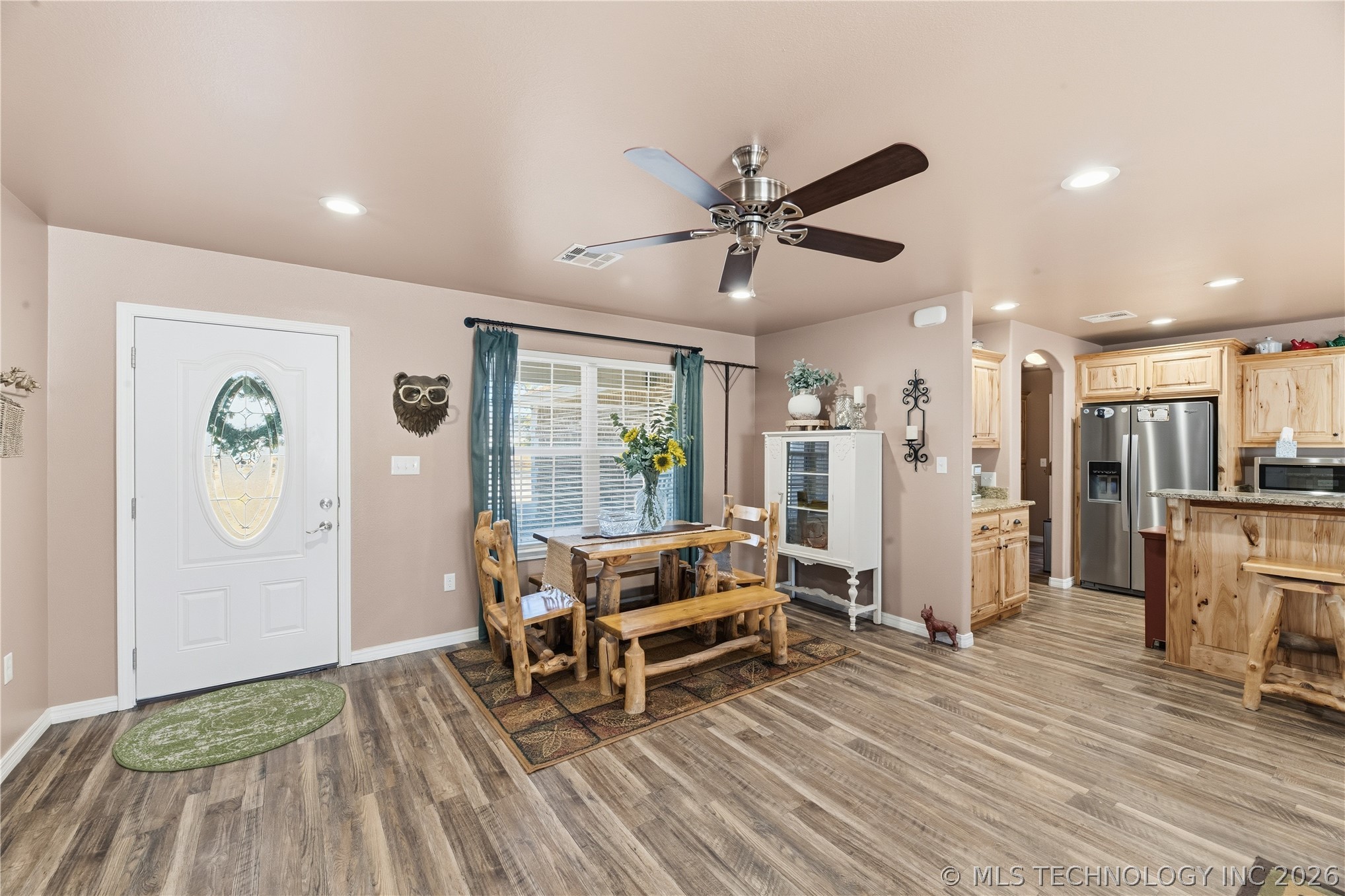 440 W 7th Street Property Photo 17