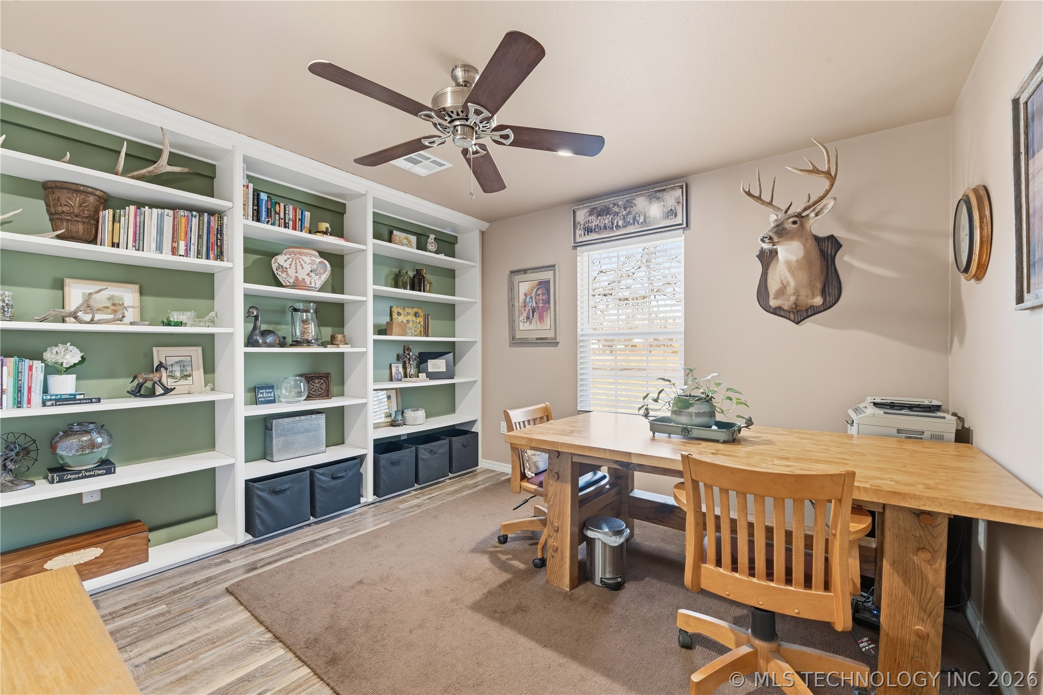 440 W 7th Street Property Photo 24