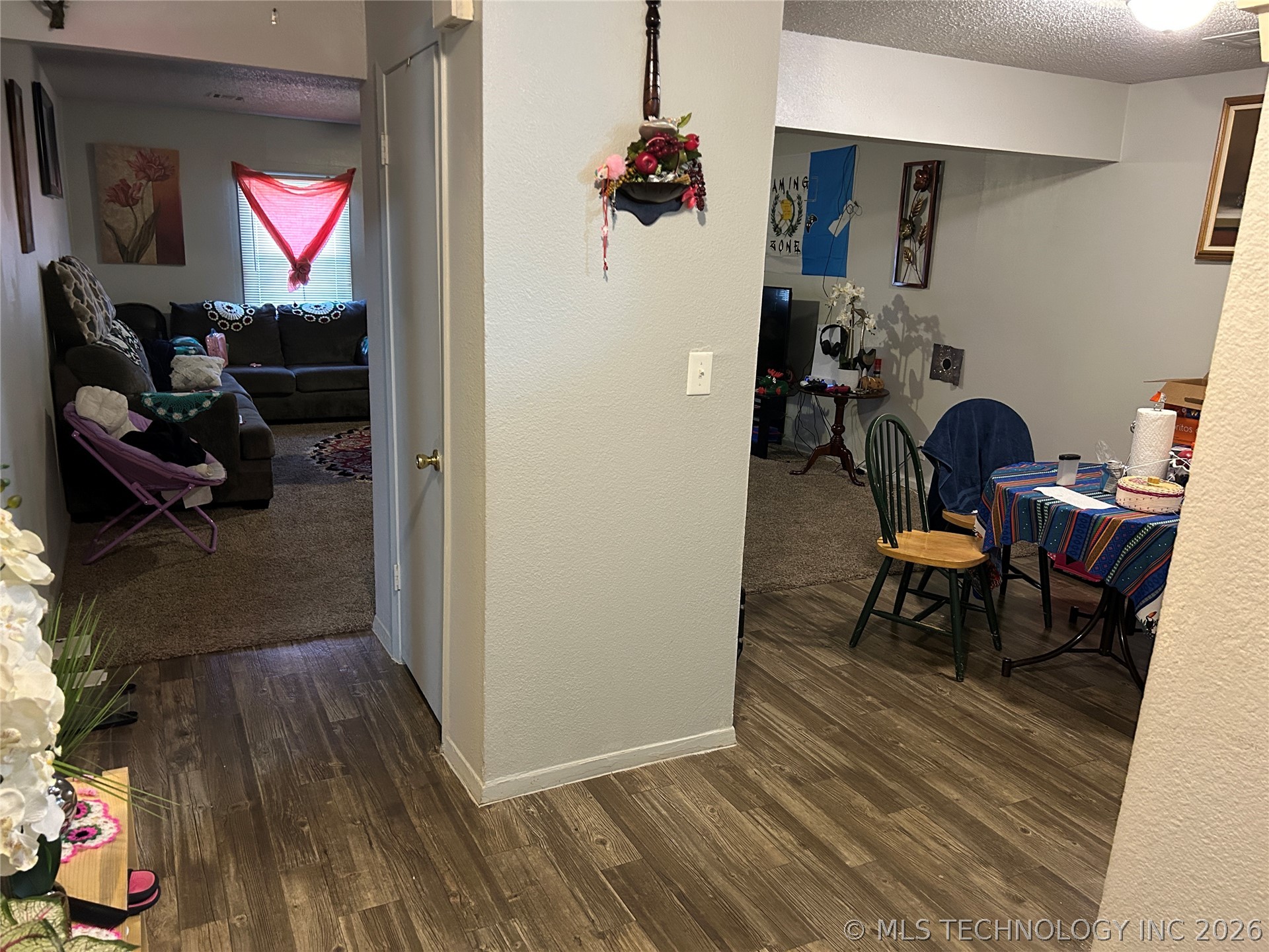 2302 S 84th East Avenue Property Photo 4