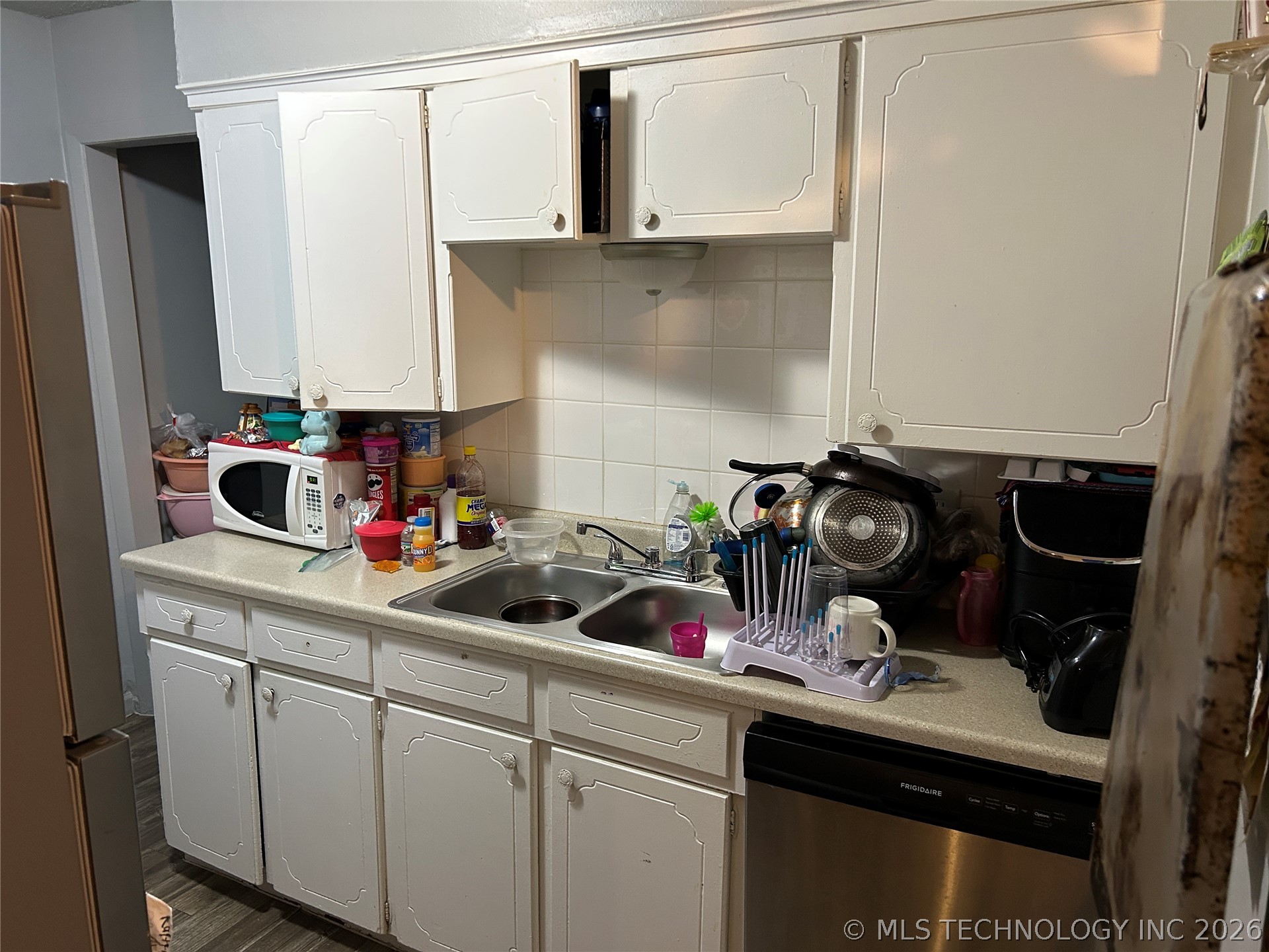 2302 S 84th East Avenue Property Photo 7