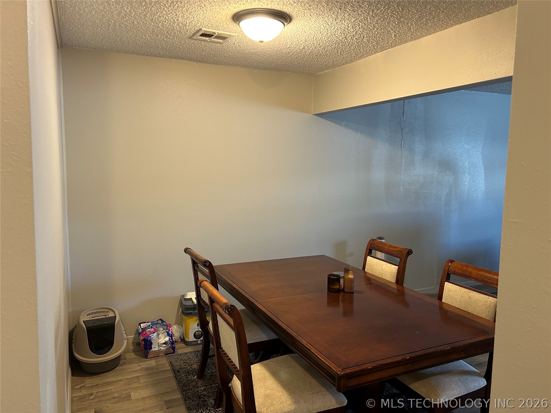 2302 S 84th East Avenue Property Photo 26