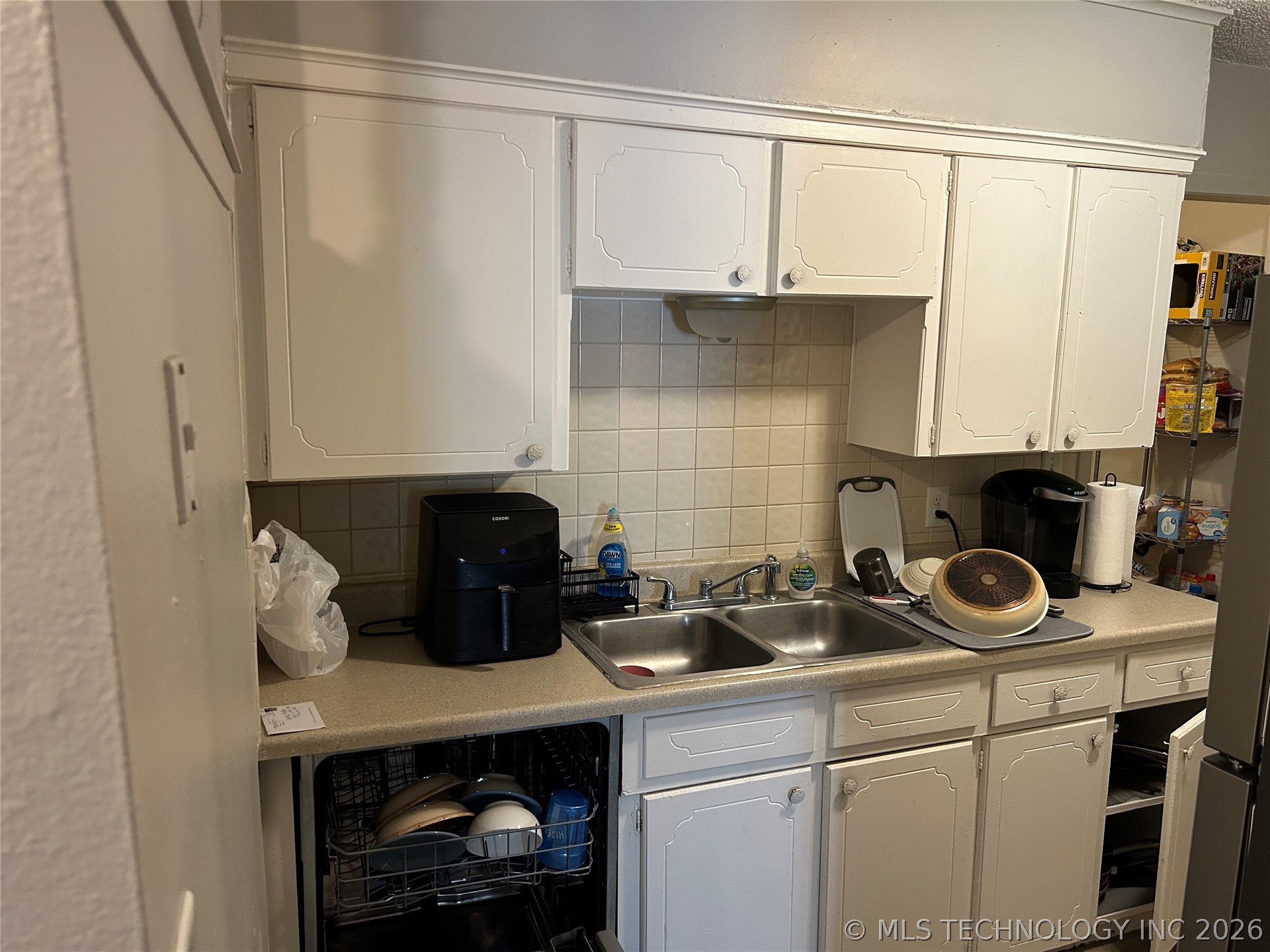 2302 S 84th East Avenue Property Photo 27