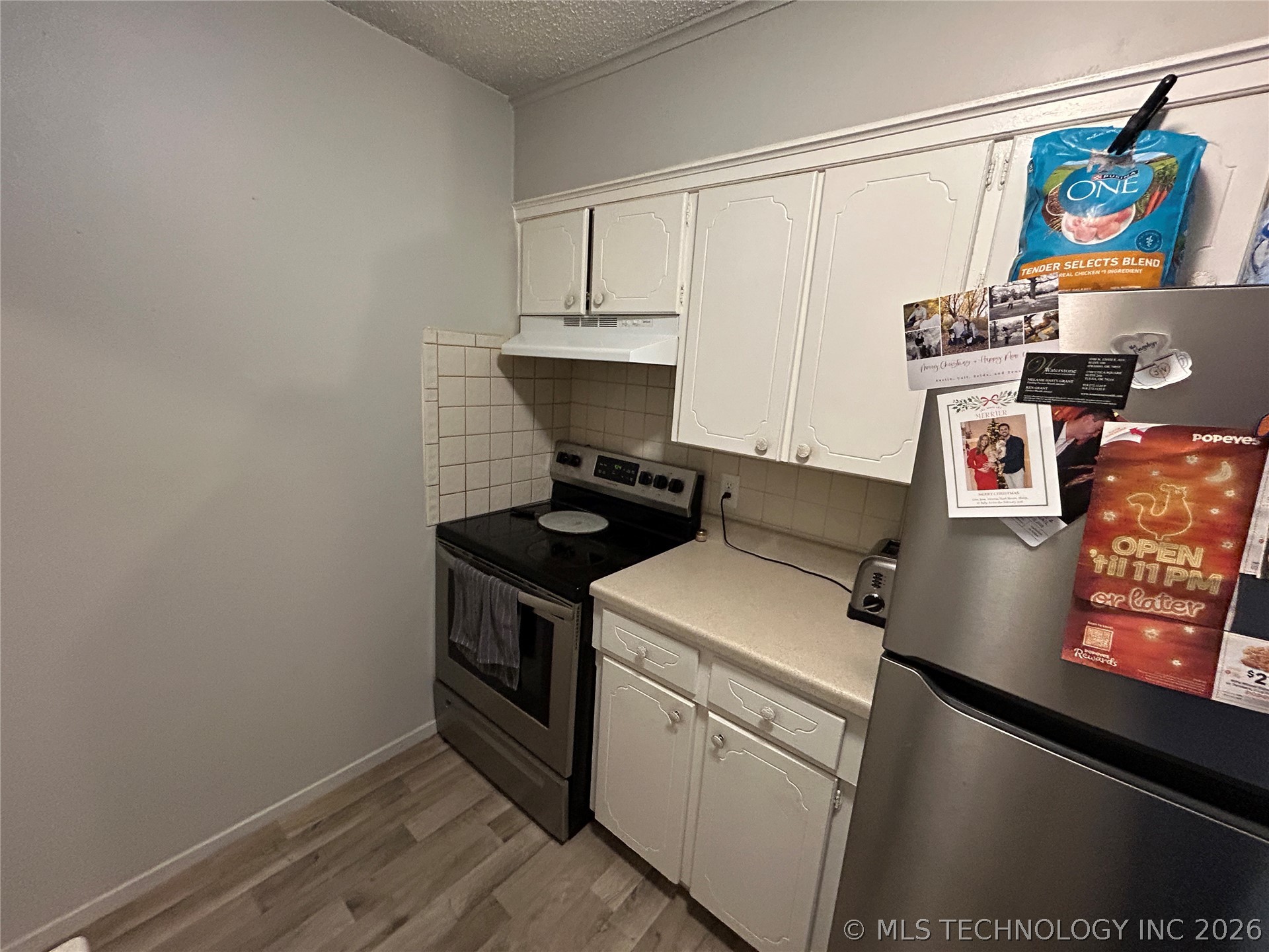 2302 S 84th East Avenue Property Photo 29