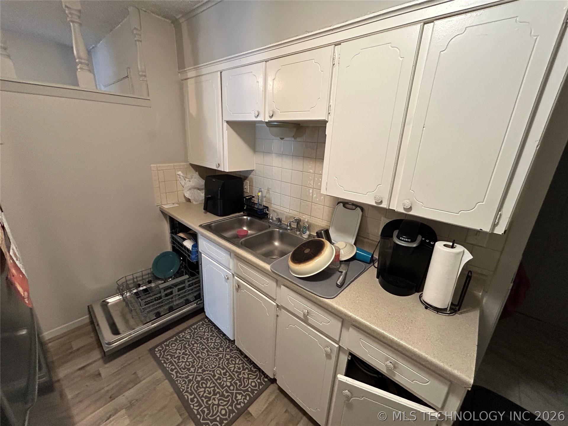 2302 S 84th East Avenue Property Photo 32