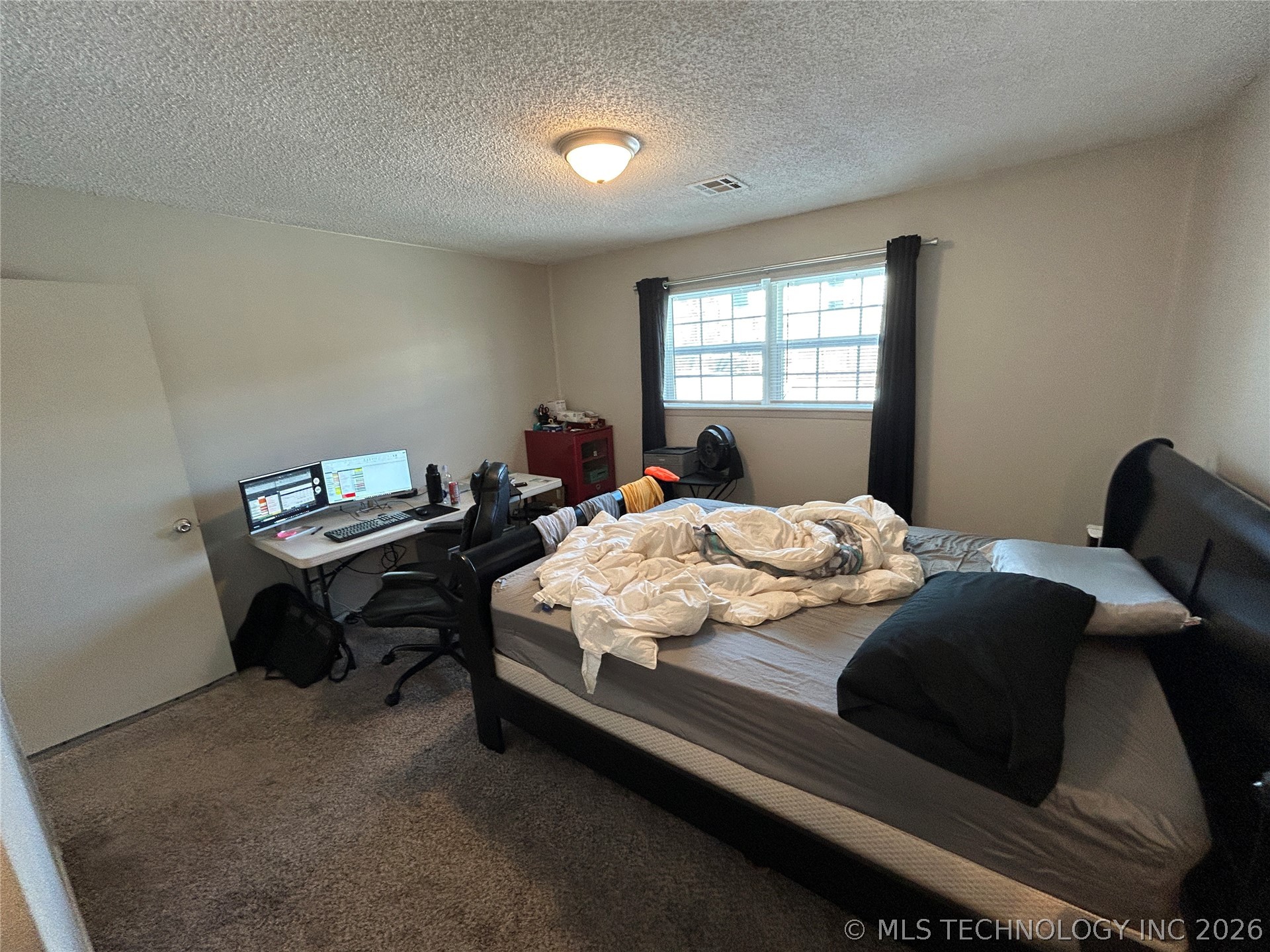 2302 S 84th East Avenue Property Photo 40