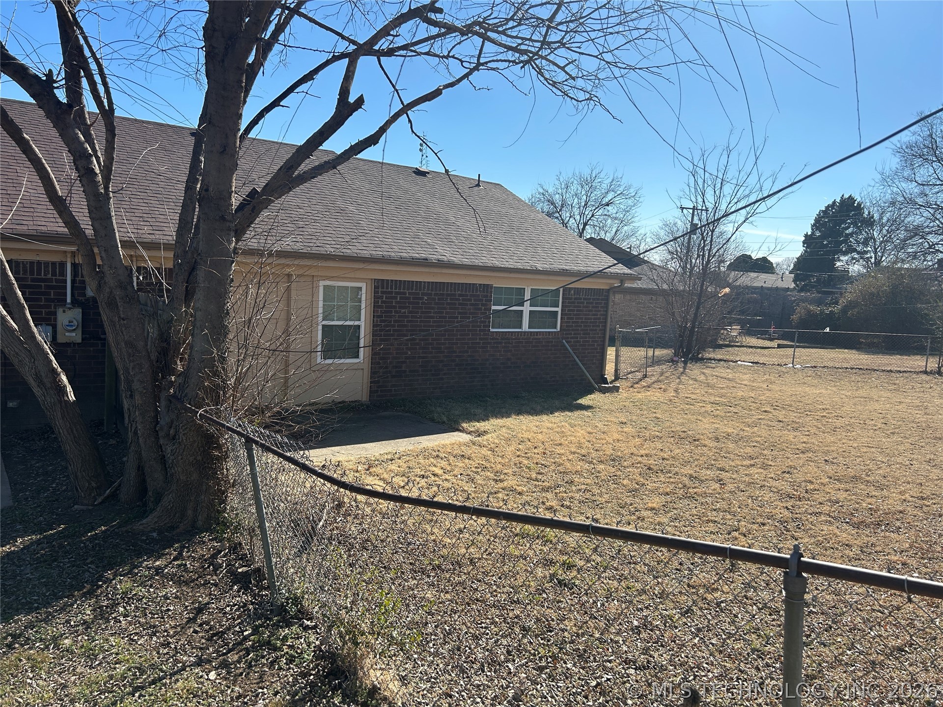 2302 S 84th East Avenue Property Photo 44