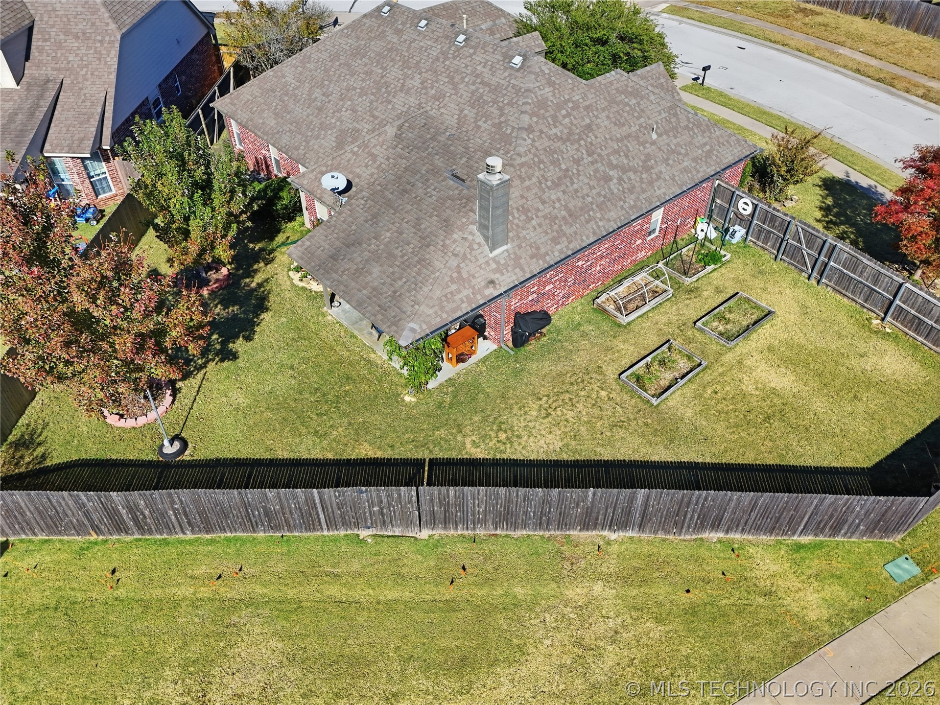 20586 E 47th Street Property Photo 4