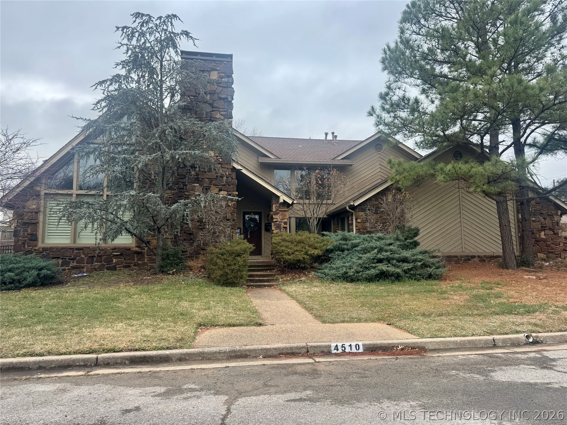 4510 S Birmingham Place Property Photo 1