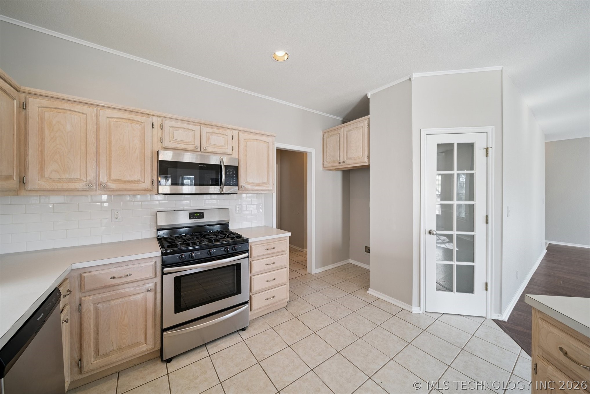 9208 E 90th Street Property Photo 17