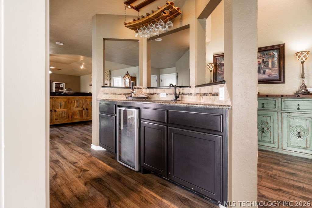 14235 Bois Darc Property Photo 9