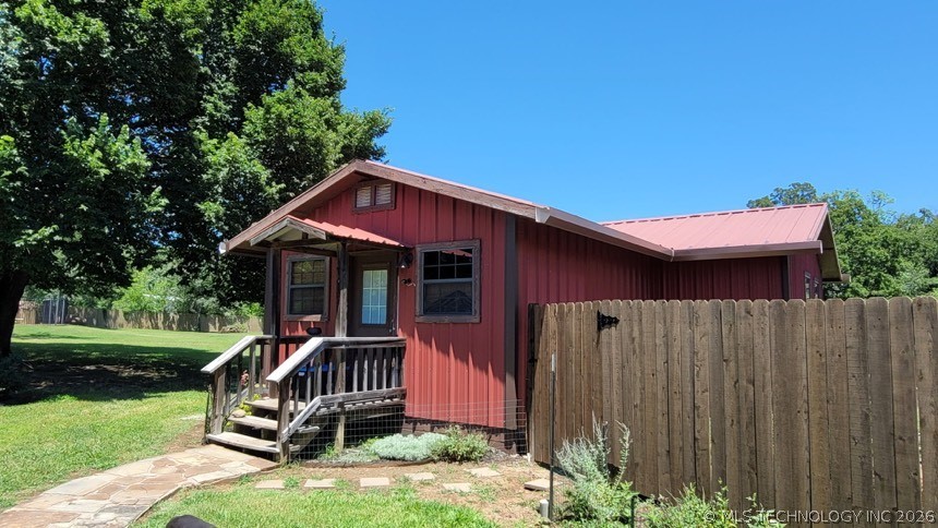 18007 Marian Avenue Property Photo 6