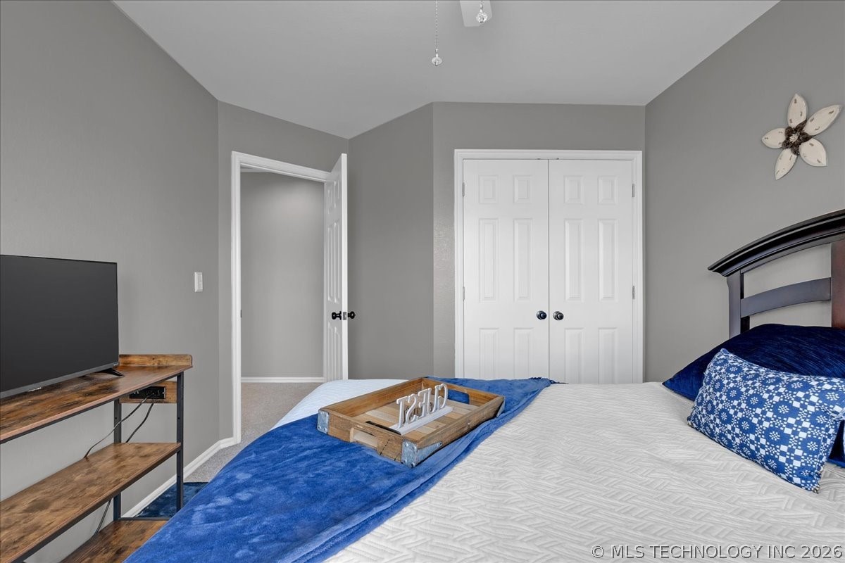 11782 S 252nd East Avenue Property Photo 32