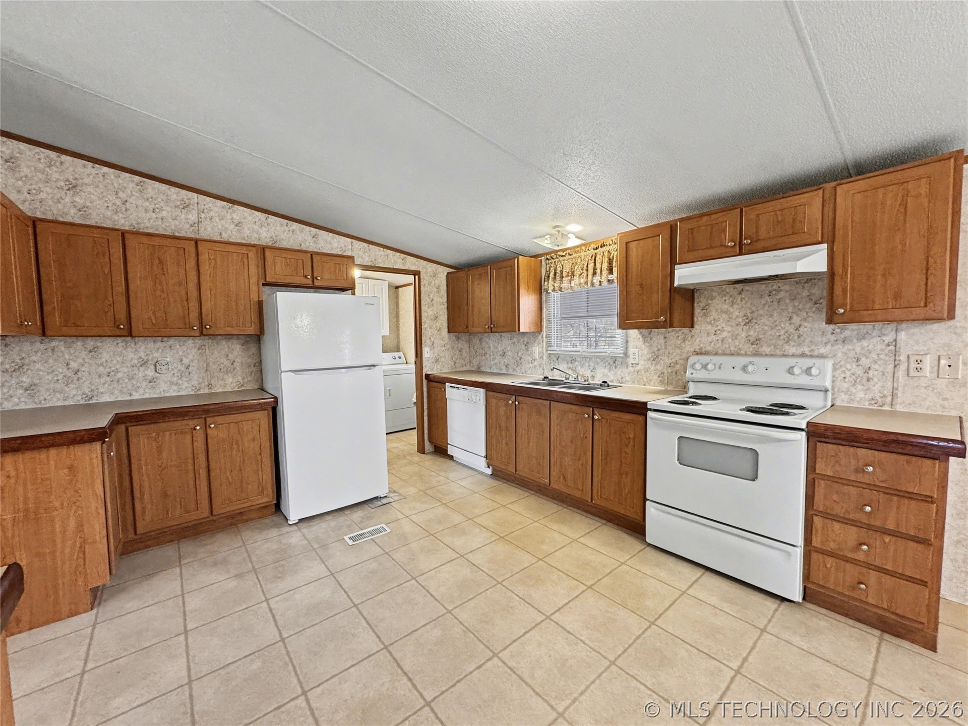 16373 N Grace Hudlen Road Property Photo 21