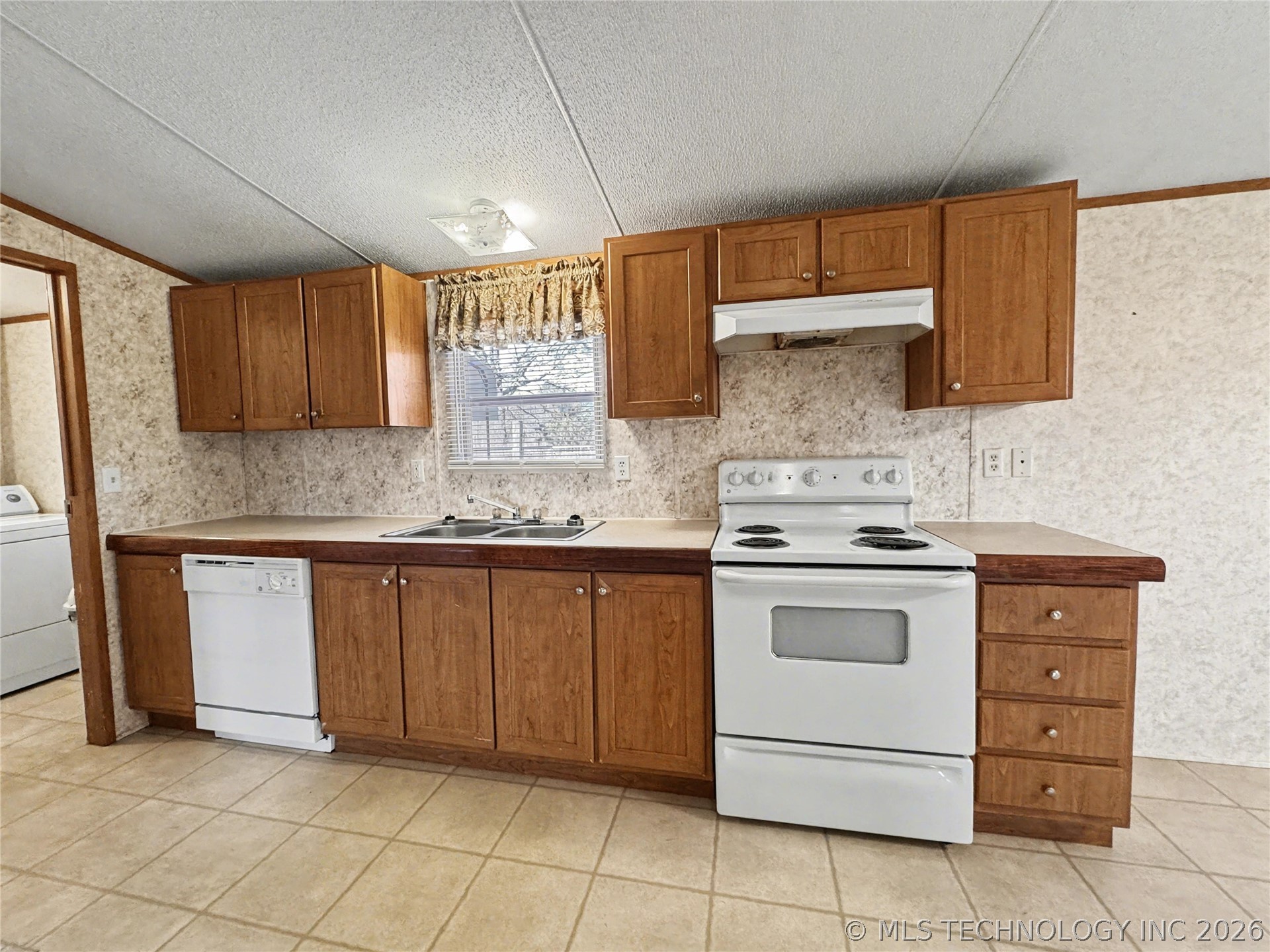 16373 N Grace Hudlen Road Property Photo 24