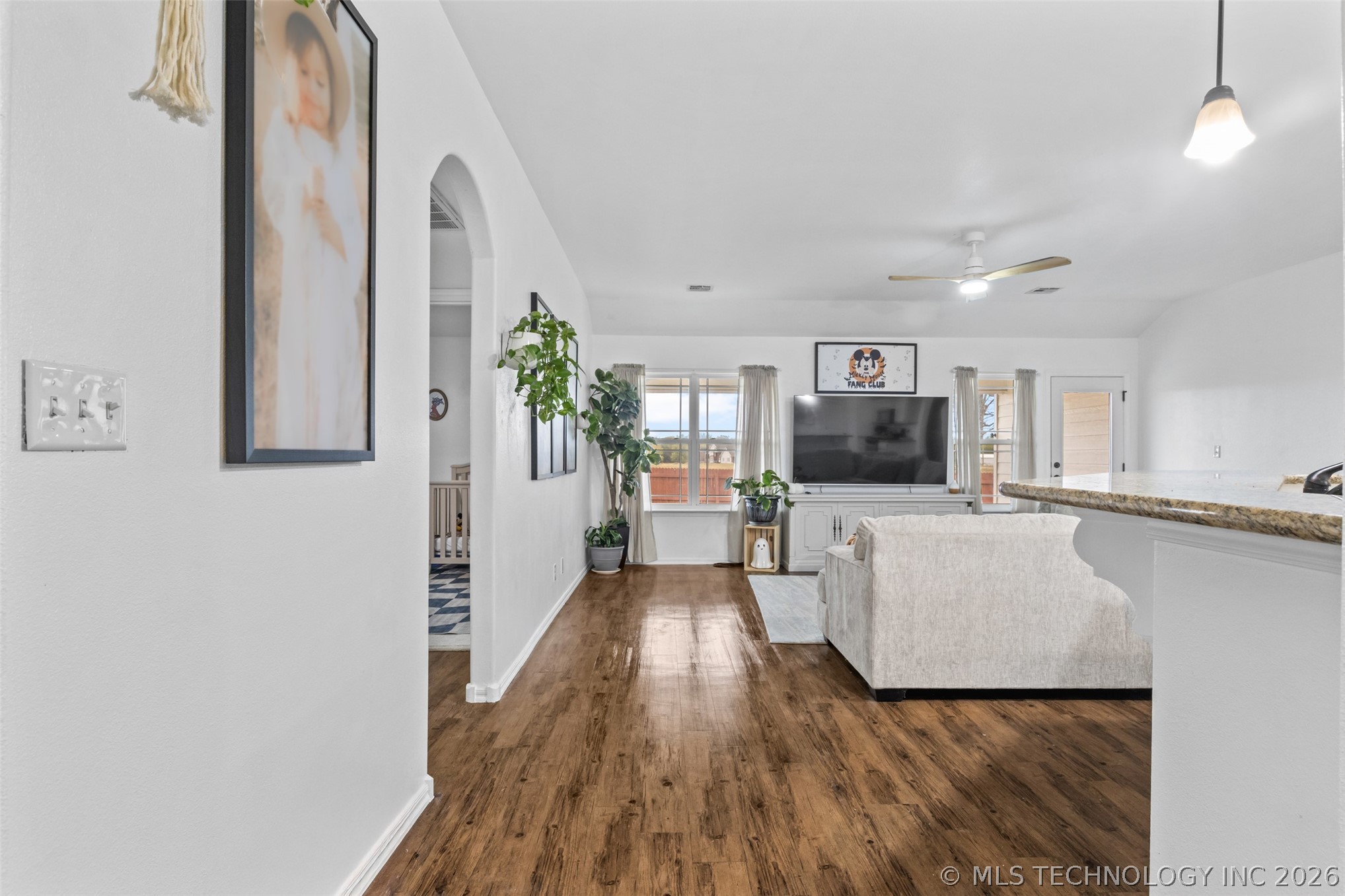 9086 S 253rd Avenue E Property Photo 11