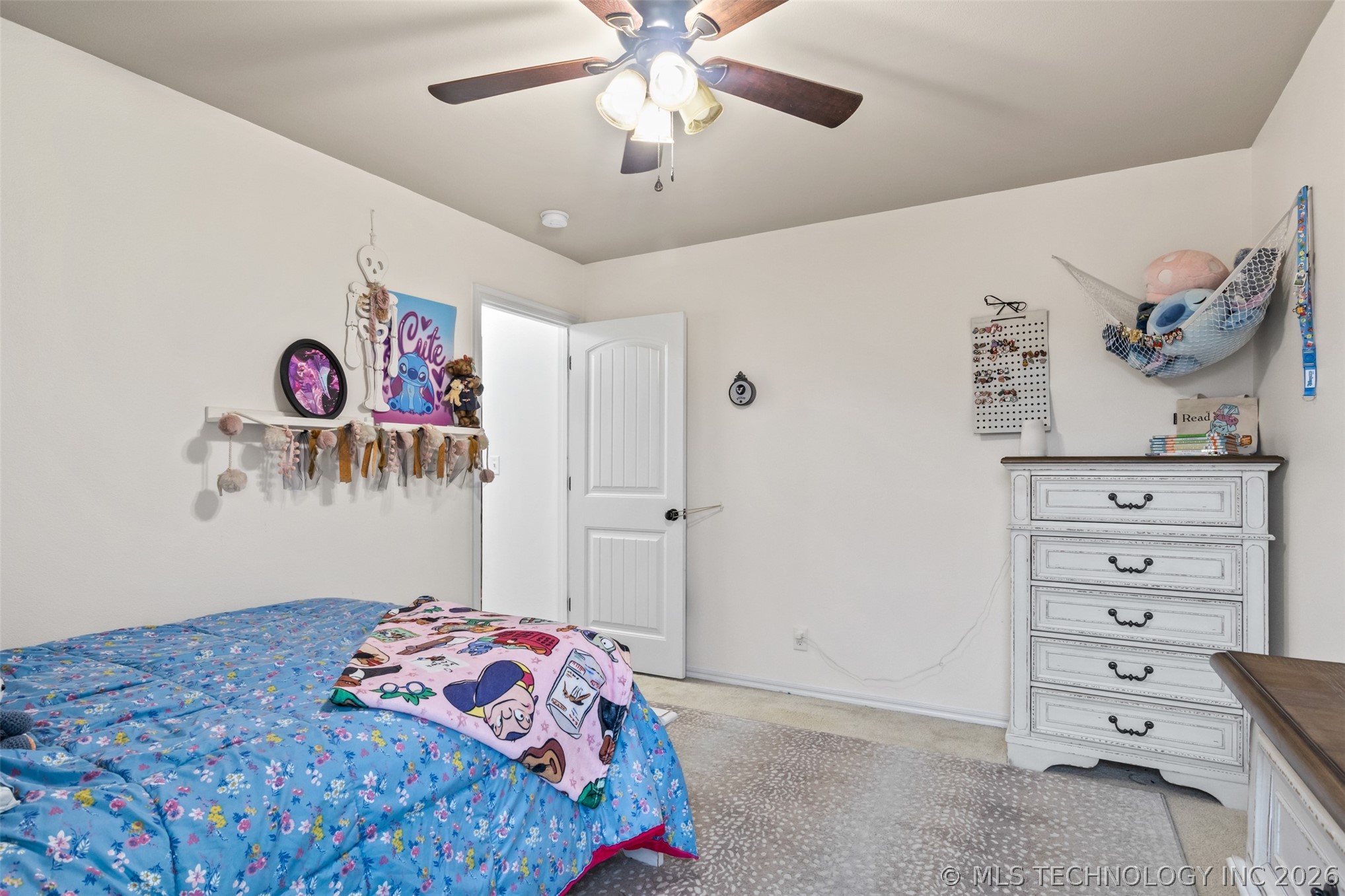 9086 S 253rd Avenue E Property Photo 35