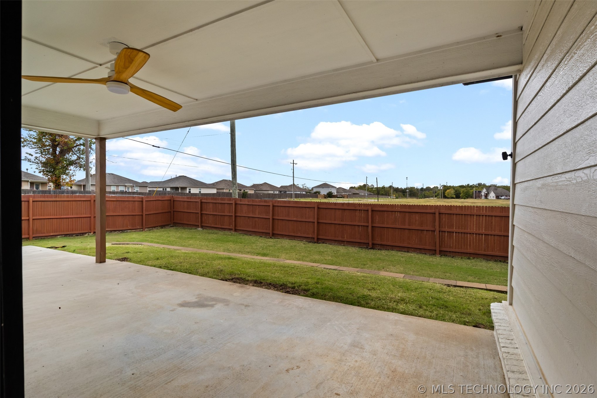 9086 S 253rd Avenue E Property Photo 40