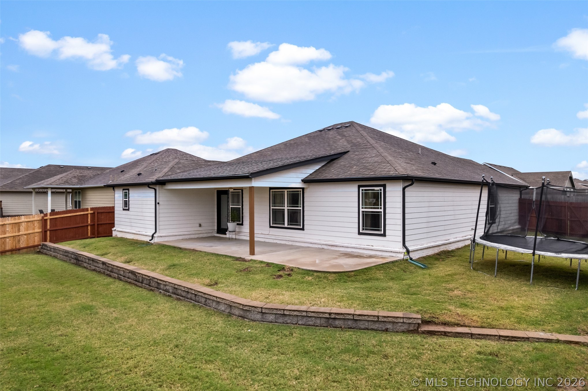 9086 S 253rd Avenue E Property Photo 44