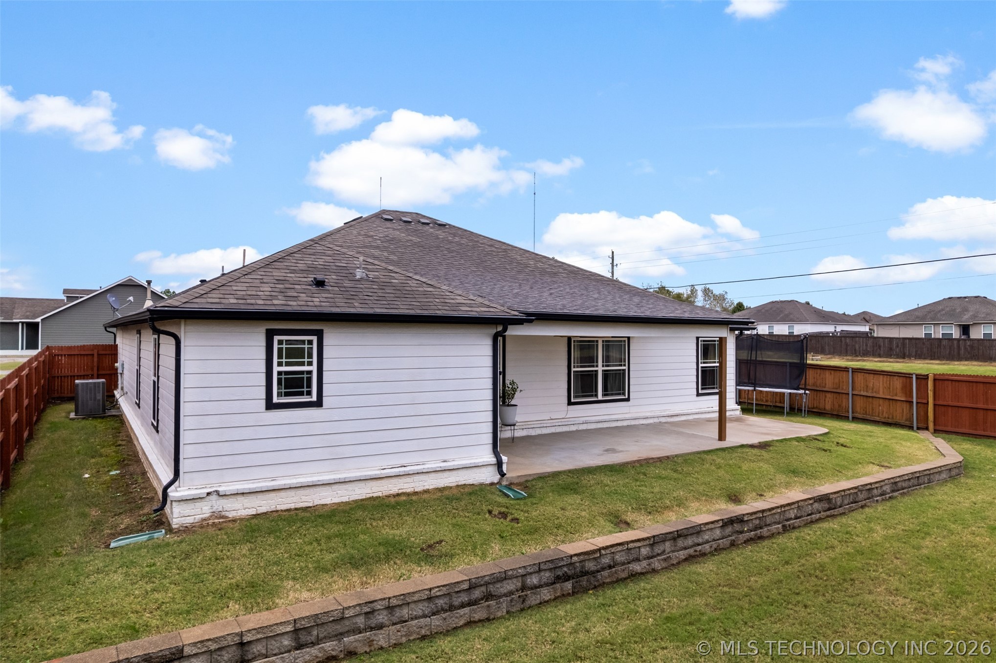 9086 S 253rd Avenue E Property Photo 46