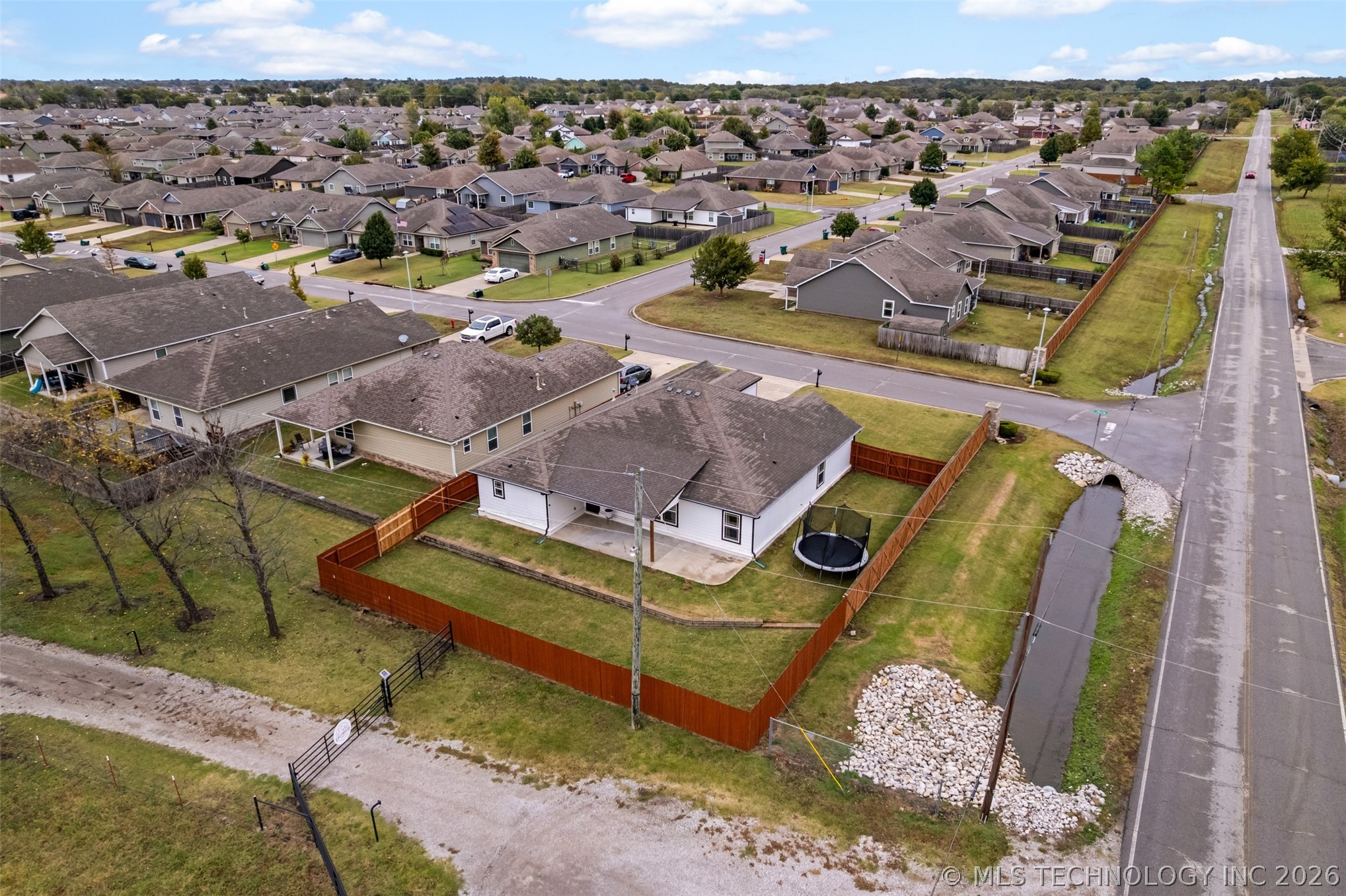 9086 S 253rd Avenue E Property Photo 50