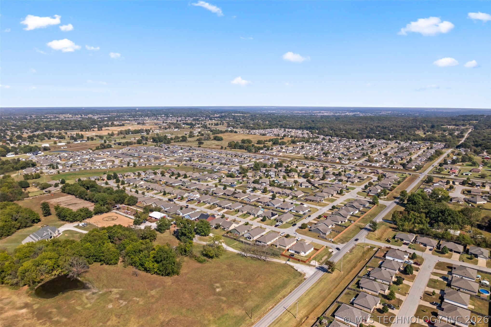 9086 S 253rd Avenue E Property Photo 56