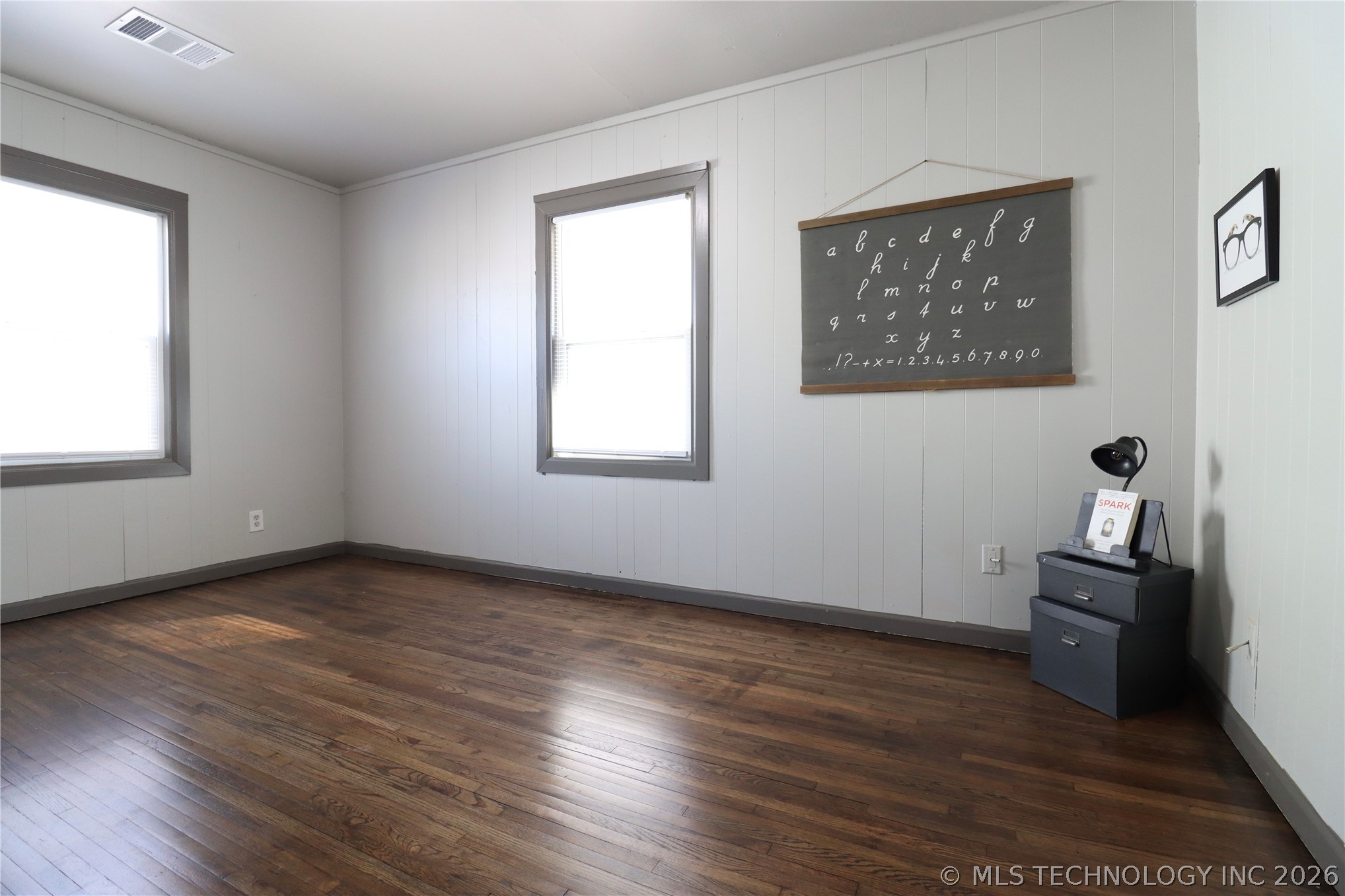 3203 E Oklahoma Place Property Photo 11