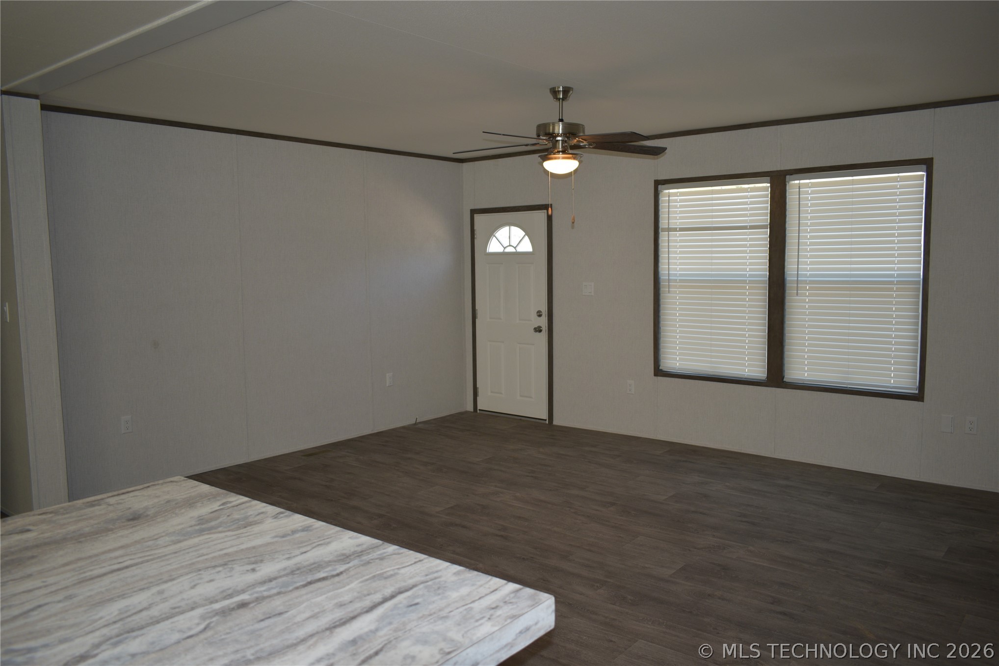 532 N 4360 Road Property Photo 8