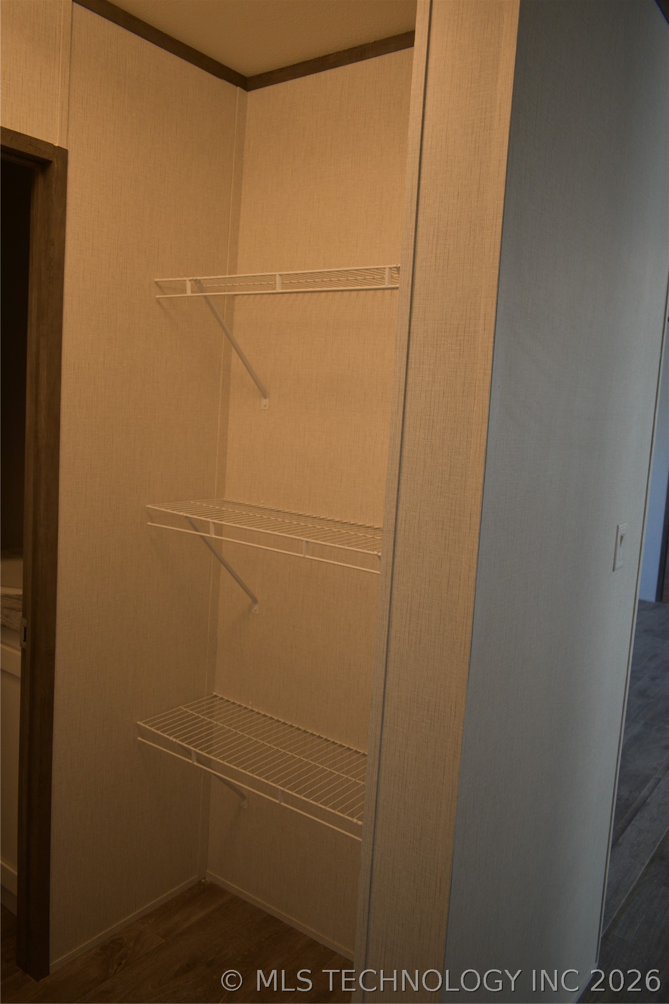 532 N 4360 Road Property Photo 12